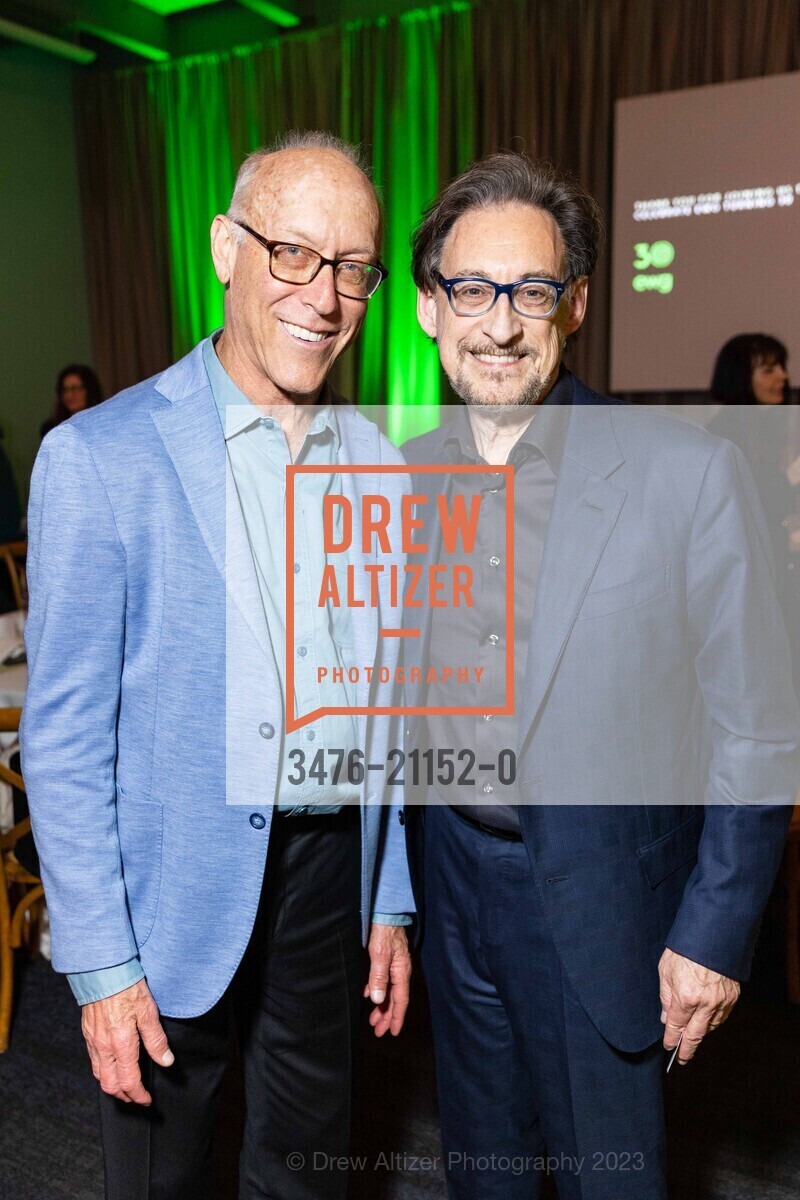 Bart Ziegler, Harvey Karp, EWG's Earth Dinner 2023, Pier 27 @ 27 The Embarcadero, SF, CA 94111 US. Pier 27 @ 27 The Embarcadero, SF, CA 94111 US, April 21st, 2023, Photo #3476-21152-0 Bart Ziegler, Harvey Karp, Photo #3476-21152-0