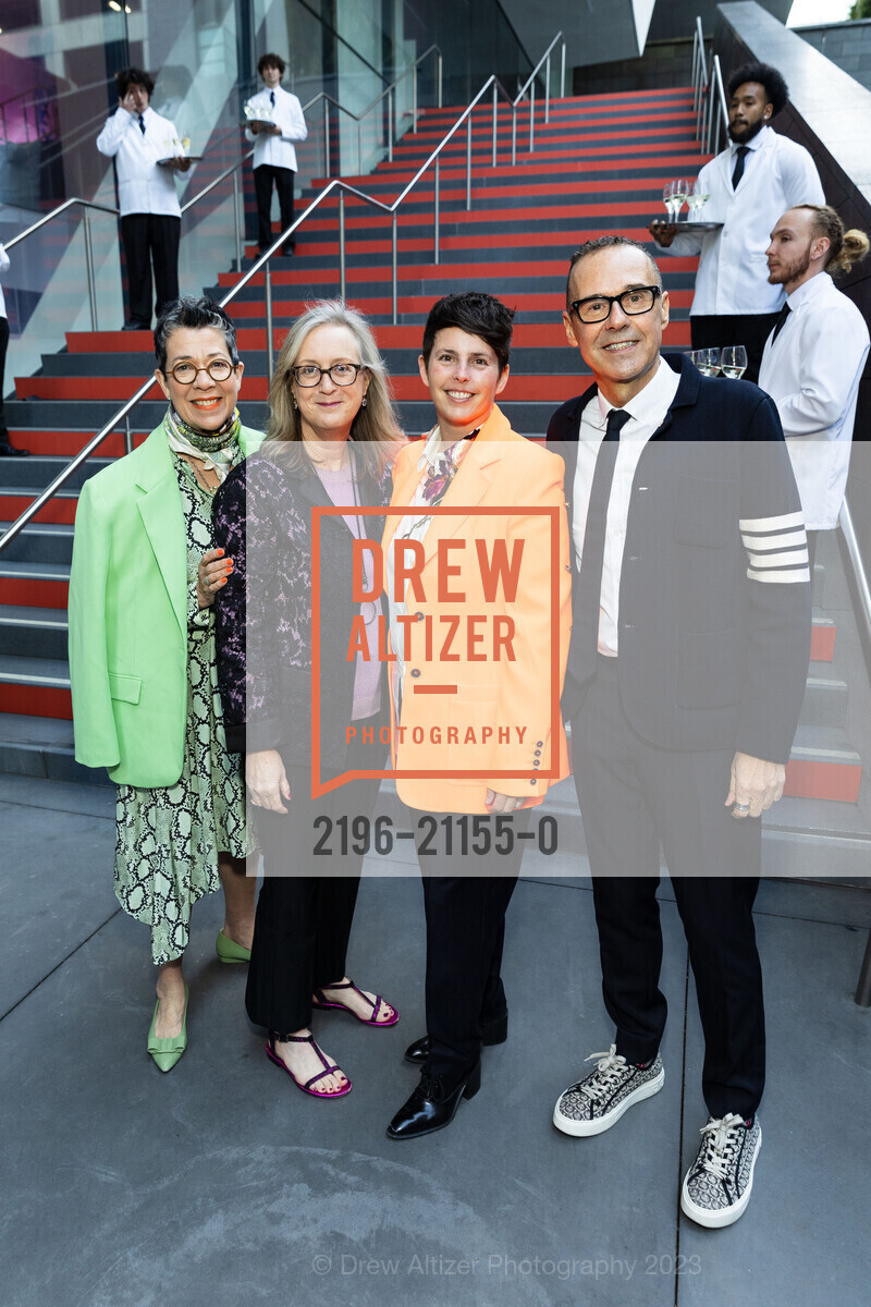 Wendy Storch, Janet Bishop, Jessica Silverman, Bob Rennie, SFMOMA's 2023 Art Bash, SFMOMA. 151 Third Street, April 19th, 2023, Photo #2196-21155-0 Wendy Storch, Janet Bishop, Jessica Silverman, Bob Rennie, Photo #2196-21155-0