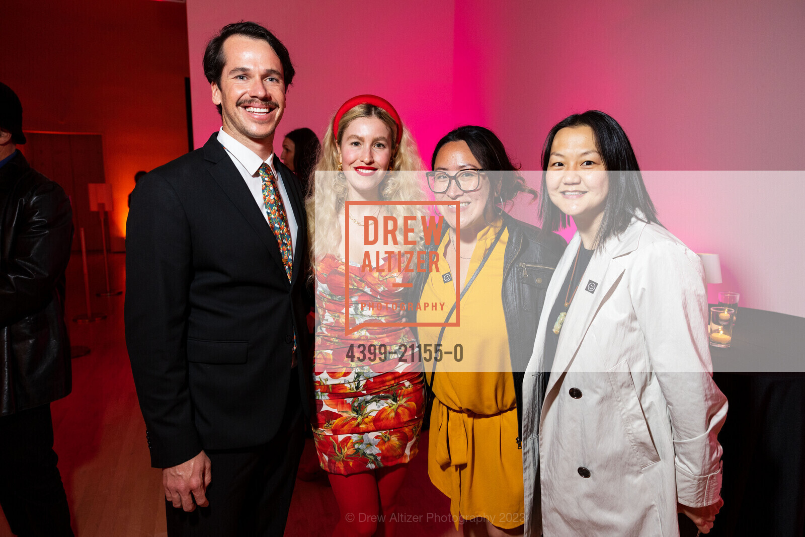Matt Ininns, Anna-Alexia Basile, Melinda Lee, Pei Ketron, SFMOMA's 2023 Art Bash, SFMOMA. 151 Third Street, April 19th, 2023, Photo #4399-21155-0 Matt Ininns, Anna-Alexia Basile, Melinda Lee, Pei Ketron, Photo #4399-21155-0
