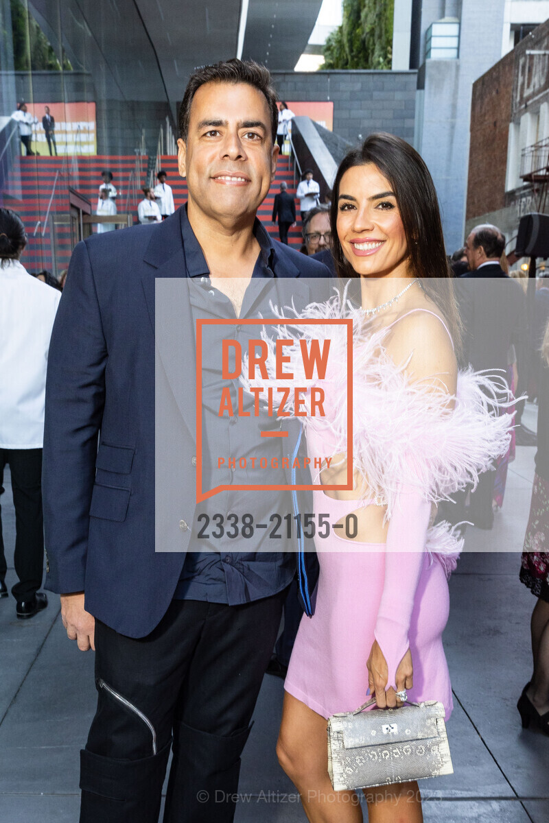 Vishal Grover, Pantea Grover, SFMOMA's 2023 Art Bash, SFMOMA. 151 Third Street, April 19th, 2023, Photo #2338-21155-0 Vishal Grover, Pantea Grover, Photo #2338-21155-0