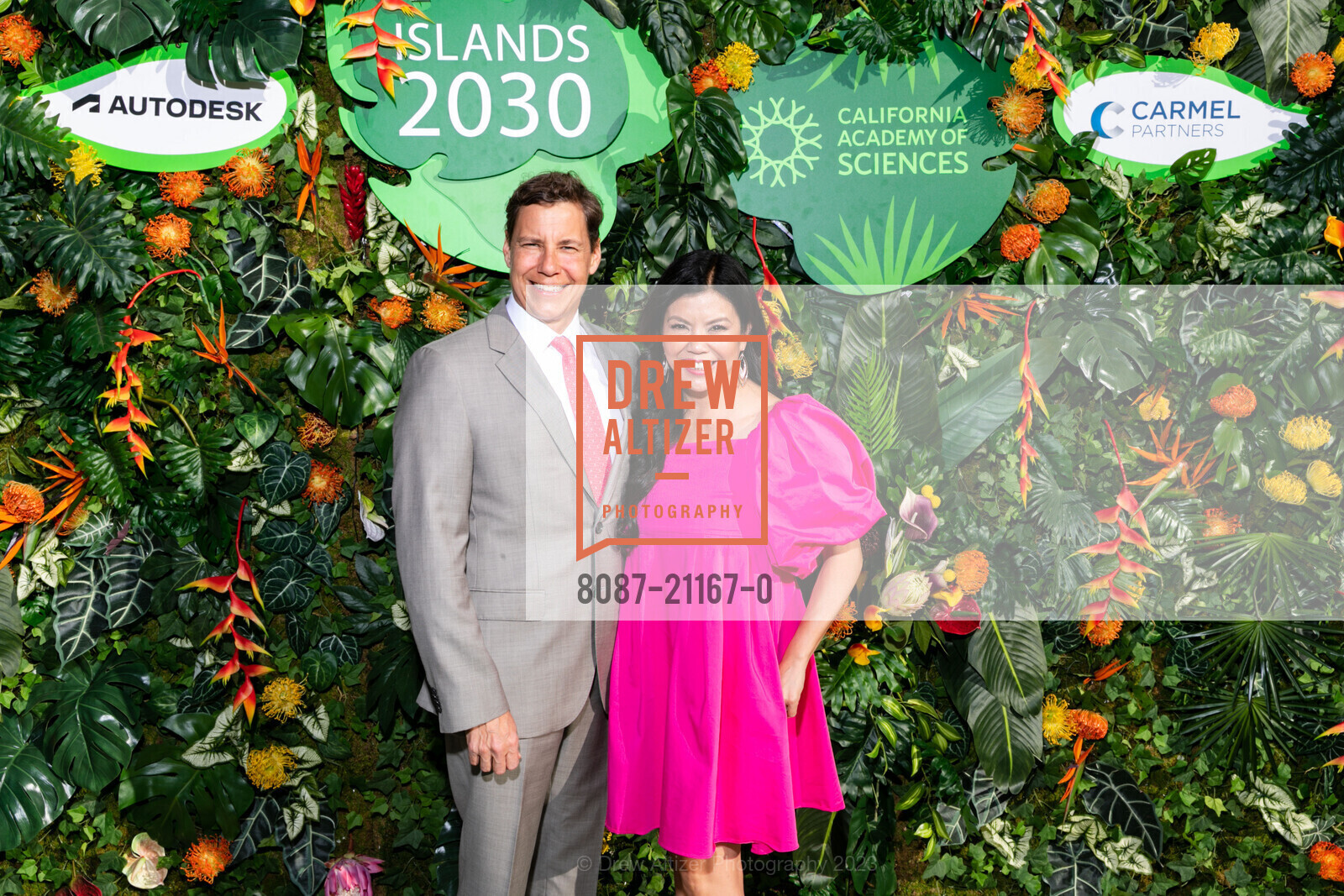 Brent Cromley, Millie Chou, Big Bang Gala 2023, California Academy of Sciences @ 55 Music Concourse Dr, San Francisco, CA 94118 US. California Academy of Sciences @ 55 Music Concourse Dr, San Francisco, CA 94118 US, April 27th, 2023, Photo #8087-21167-0 Brent Cromley, Millie Chou, Photo #8087-21167-0