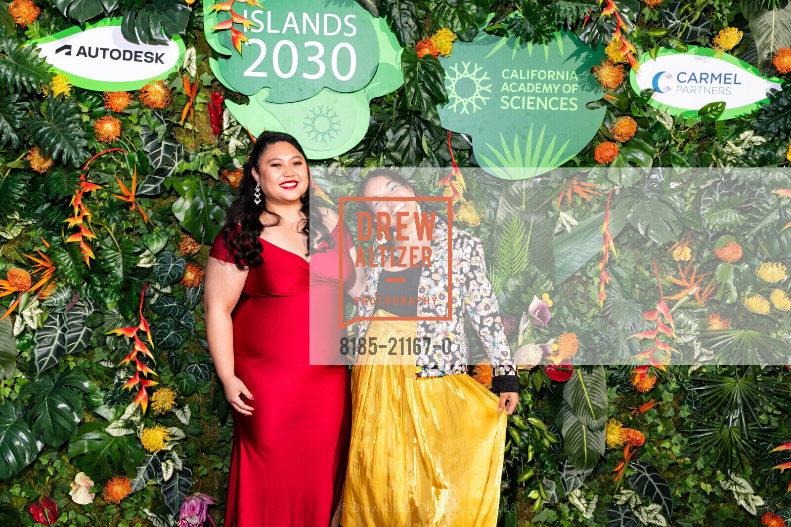 Lulani Ritok, Selina Leem, Big Bang Gala 2023, California Academy of Sciences @ 55 Music Concourse Dr, San Francisco, CA 94118 US. California Academy of Sciences @ 55 Music Concourse Dr, San Francisco, CA 94118 US, April 27th, 2023, Photo #8185-21167-0 Lulani Ritok, Selina Leem, Photo #8185-21167-0