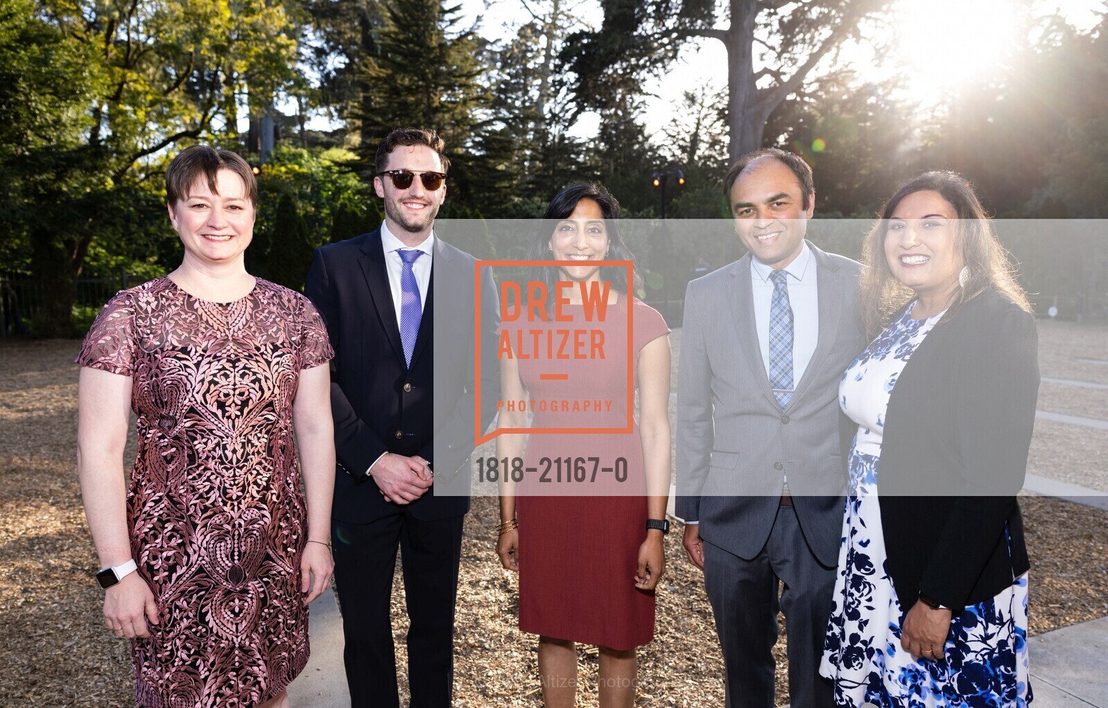 Christine Cowsert, Daniel Cohen, Manisha Gulati, Mel Sampat, Shilpa Ramaiya, Big Bang Gala 2023, California Academy of Sciences @ 55 Music Concourse Dr, San Francisco, CA 94118 US. California Academy of Sciences @ 55 Music Concourse Dr, San Francisco, CA 94118 US, April 27th, 2023, Photo #1818-21167-0 Christine Cowsert, Daniel Cohen, Manisha Gulati, Mel Sampat, Shilpa Ramaiya, Photo #1818-21167-0