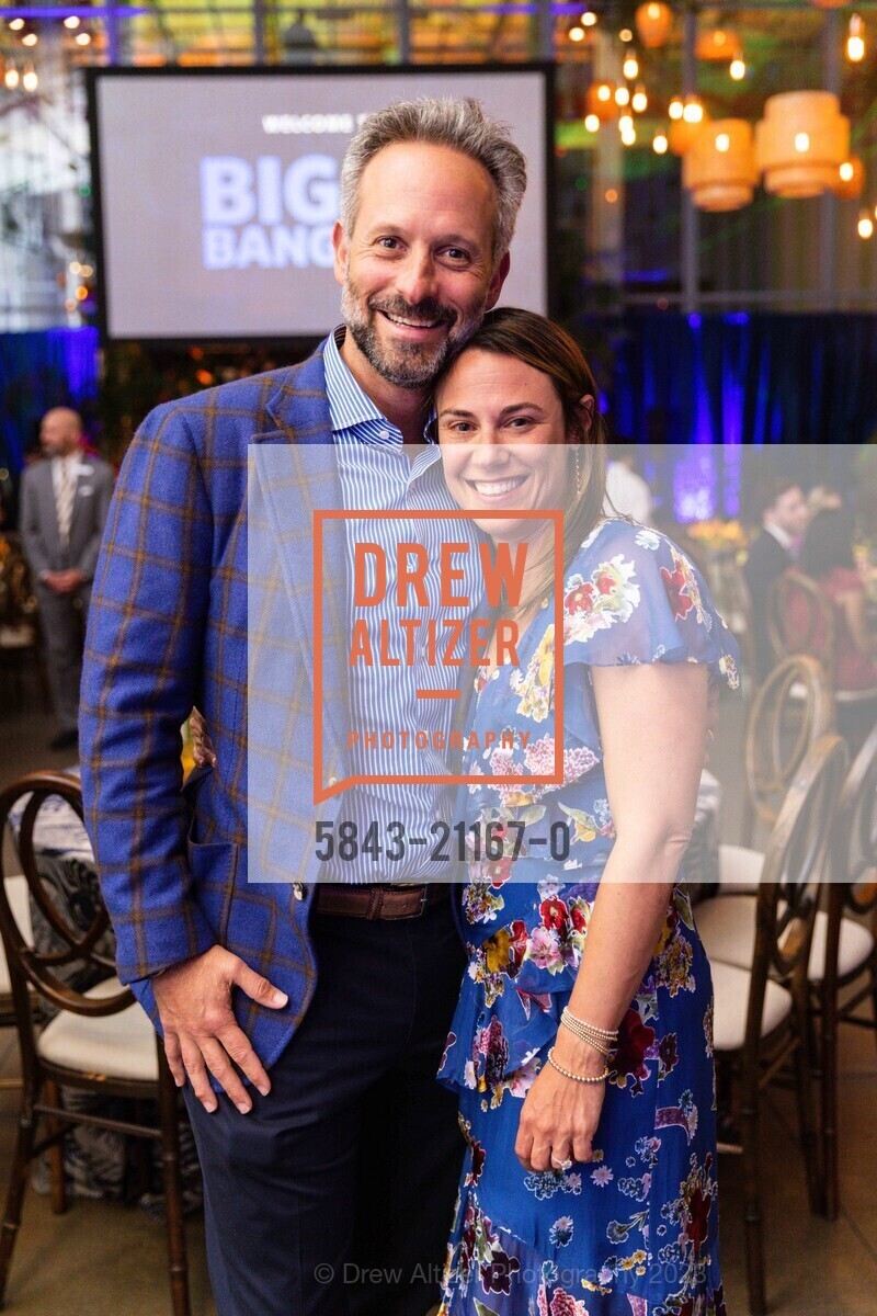 Andrew Kowal, Lauren Kowal, Big Bang Gala 2023, California Academy of Sciences @ 55 Music Concourse Dr, San Francisco, CA 94118 US. California Academy of Sciences @ 55 Music Concourse Dr, San Francisco, CA 94118 US, April 27th, 2023, Photo #5843-21167-0 Andrew Kowal, Lauren Kowal, Photo #5843-21167-0
