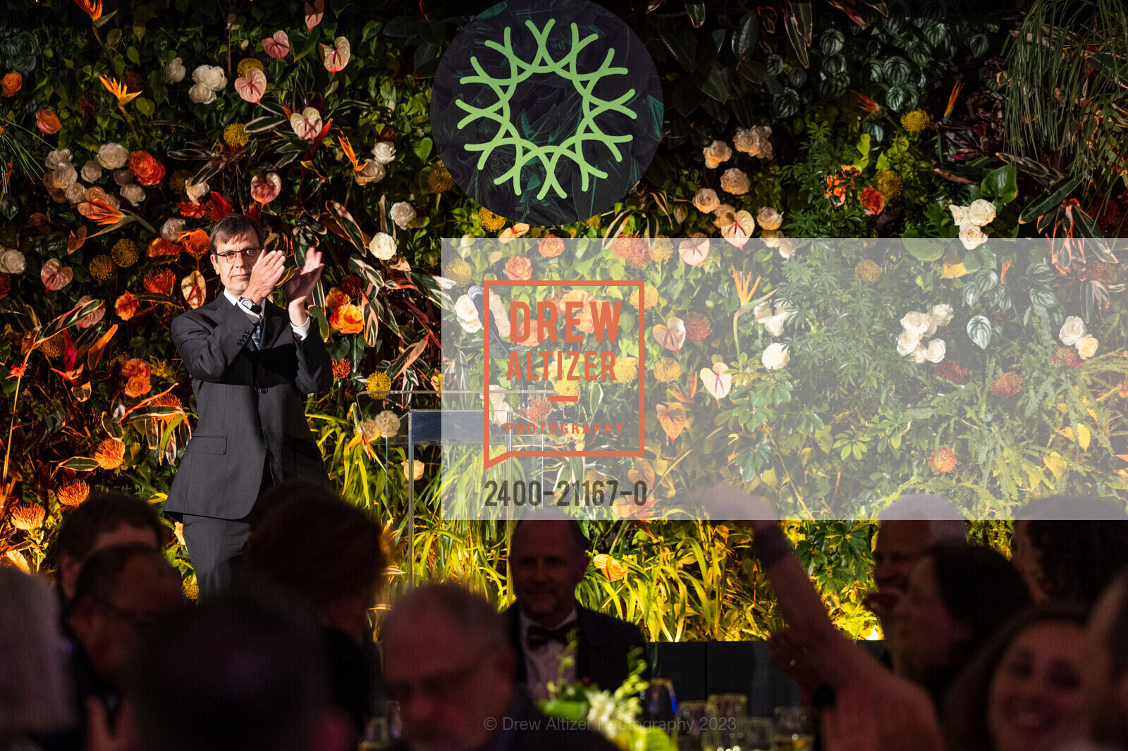 Charles Marshall, Big Bang Gala 2023, California Academy of Sciences @ 55 Music Concourse Dr, San Francisco, CA 94118 US. California Academy of Sciences @ 55 Music Concourse Dr, San Francisco, CA 94118 US, April 27th, 2023, Photo #2400-21167-0 Charles Marshall, Photo #2400-21167-0