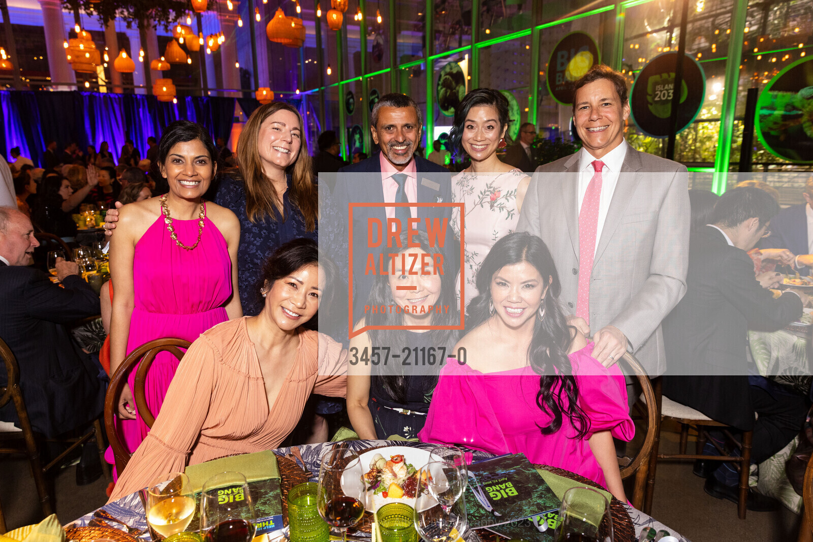 Nisha Acharya, Janice Uyhara, Loris Stupi, Luiz Rocha, Rebecca Lin, Brent Cromley, Millie Chou, Big Bang Gala 2023, California Academy of Sciences @ 55 Music Concourse Dr, San Francisco, CA 94118 US. California Academy of Sciences @ 55 Music Concourse Dr, San Francisco, CA 94118 US, April 27th, 2023, Photo #3457-21167-0 Nisha Acharya, Janice Uyhara, Loris Stupi, Luiz Rocha, Rebecca Lin, Brent Cromley, Millie Chou, Photo #3457-21167-0