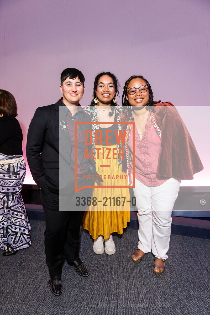Lauren Esposito, Selina Leem, Marie Christina Kolo, Big Bang Gala 2023, California Academy of Sciences @ 55 Music Concourse Dr, San Francisco, CA 94118 US. California Academy of Sciences @ 55 Music Concourse Dr, San Francisco, CA 94118 US, April 27th, 2023, Photo #3368-21167-0 Lauren Esposito, Selina Leem, Marie Christina Kolo, Photo #3368-21167-0