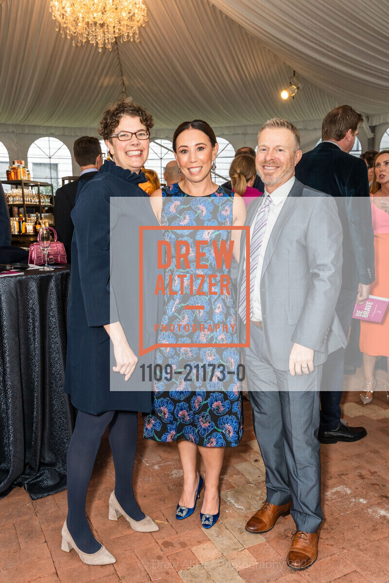 Erika Dirkse, Allison Eisenhardt, Paul Knudsen, SFCASA's Fostering Change Gala 2023, The Ritz-Carlton, San Francisco @ US. The Ritz-Carlton, San Francisco @ US, April 28th, 2023, Photo #1109-21173-0 Erika Dirkse, Allison Eisenhardt, Paul Knudsen, Photo #1109-21173-0