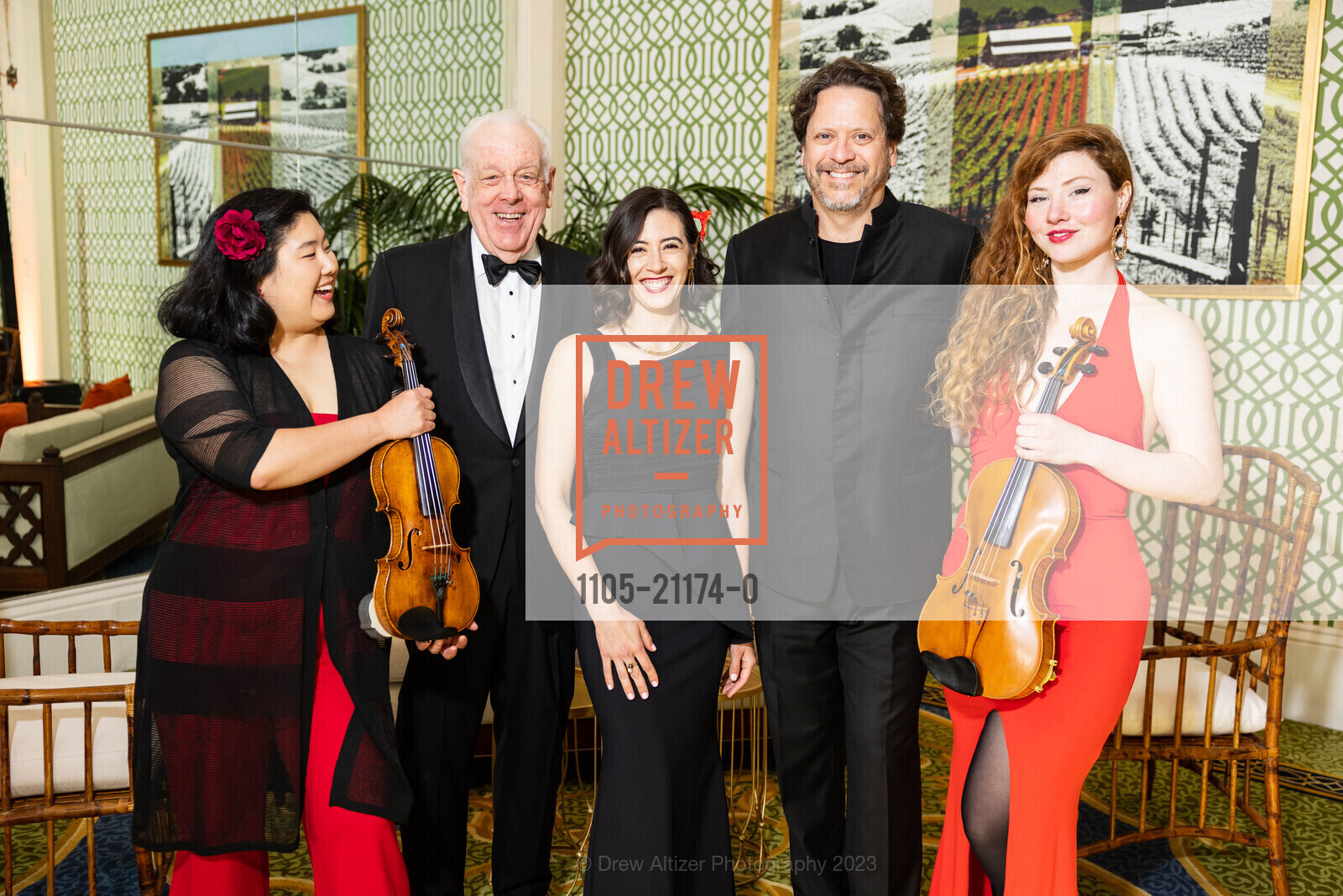 Jennifer Cho, Bill Armstrong, Lisa Dell, Donato Cabrera, Alexandra Simpson, Photo #1105-21174-0