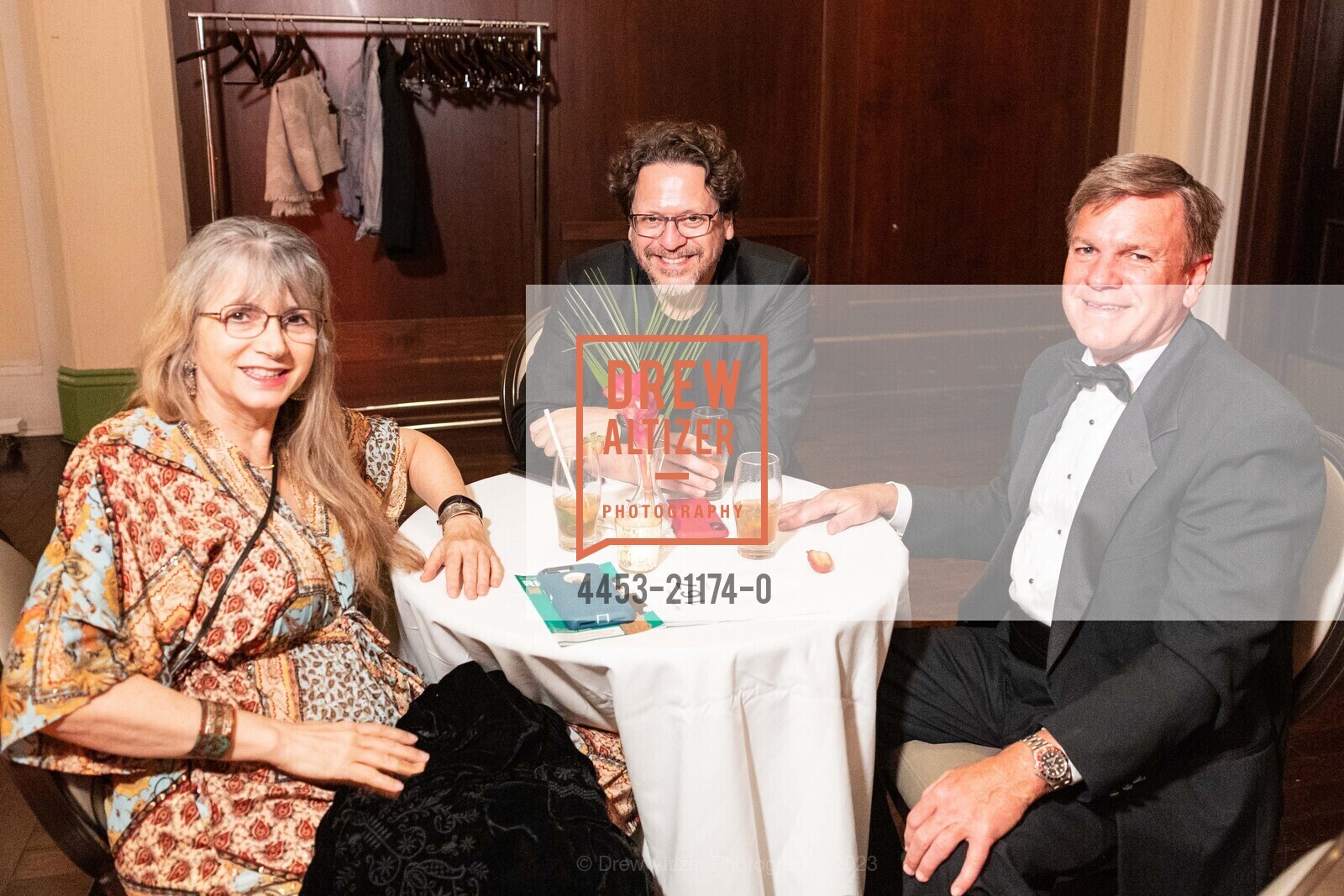 Karen Ostrach, Donato Cabrera, Stan Michael, RHYTHMS AND REVELRY benefiting the California Symphony, Claremont Club & Spa. 41 Tunnel Rd, Berkeley, CA 94705 US, April 29th, 2023, Photo #4453-21174-0 Karen Ostrach, Donato Cabrera, Stan Michael, Photo #4453-21174-0