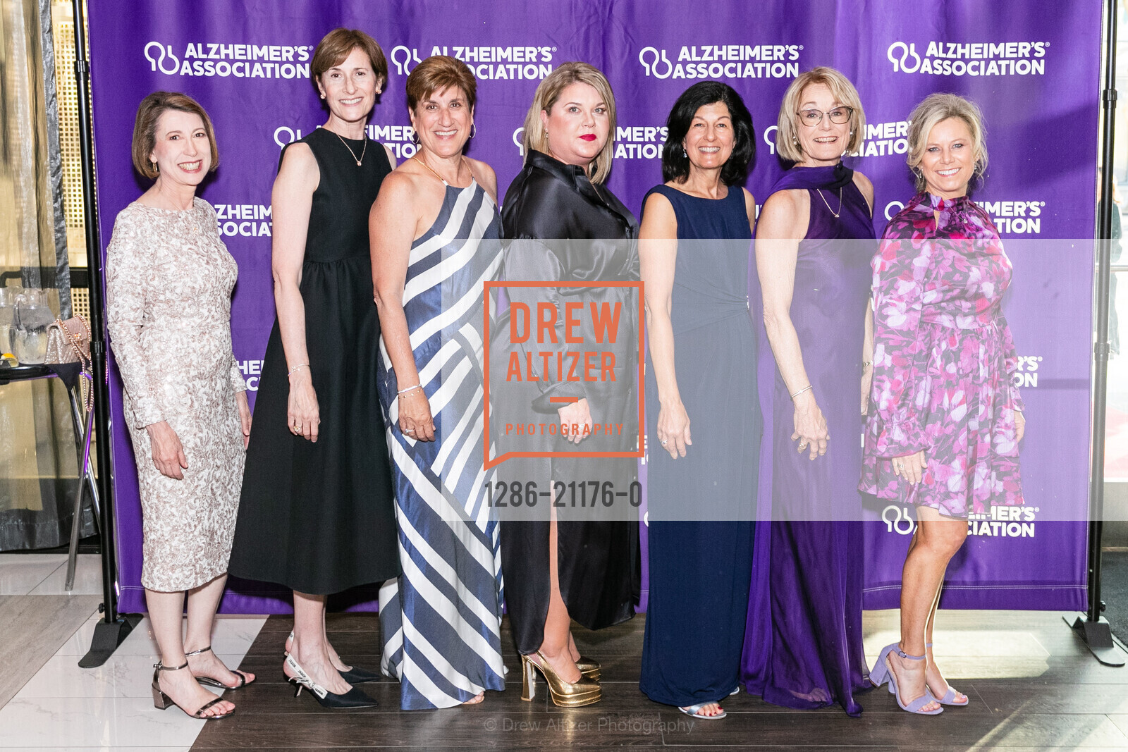Diana Psyras, Diane Ricco, Diane Kounalakis, Megan Fletcher, Donna Petkanics, Teresa Mandella, Jessica Hooley, A Bright Night Gala 2023 Presented By The Alzheimer's Association, The GlassHouse SJ @ 84 W Santa Clara St, San Jose, CA 95113 US. The GlassHouse SJ @ 84 W Santa Clara St, San Jose, CA 95113 US, Photo #1286-21176-0 Diana Psyras, Diane Ricco, Diane Kounalakis, Megan Fletcher, Donna Petkanics, Teresa Mandella, Jessica Hooley, Photo #1286-21176-0