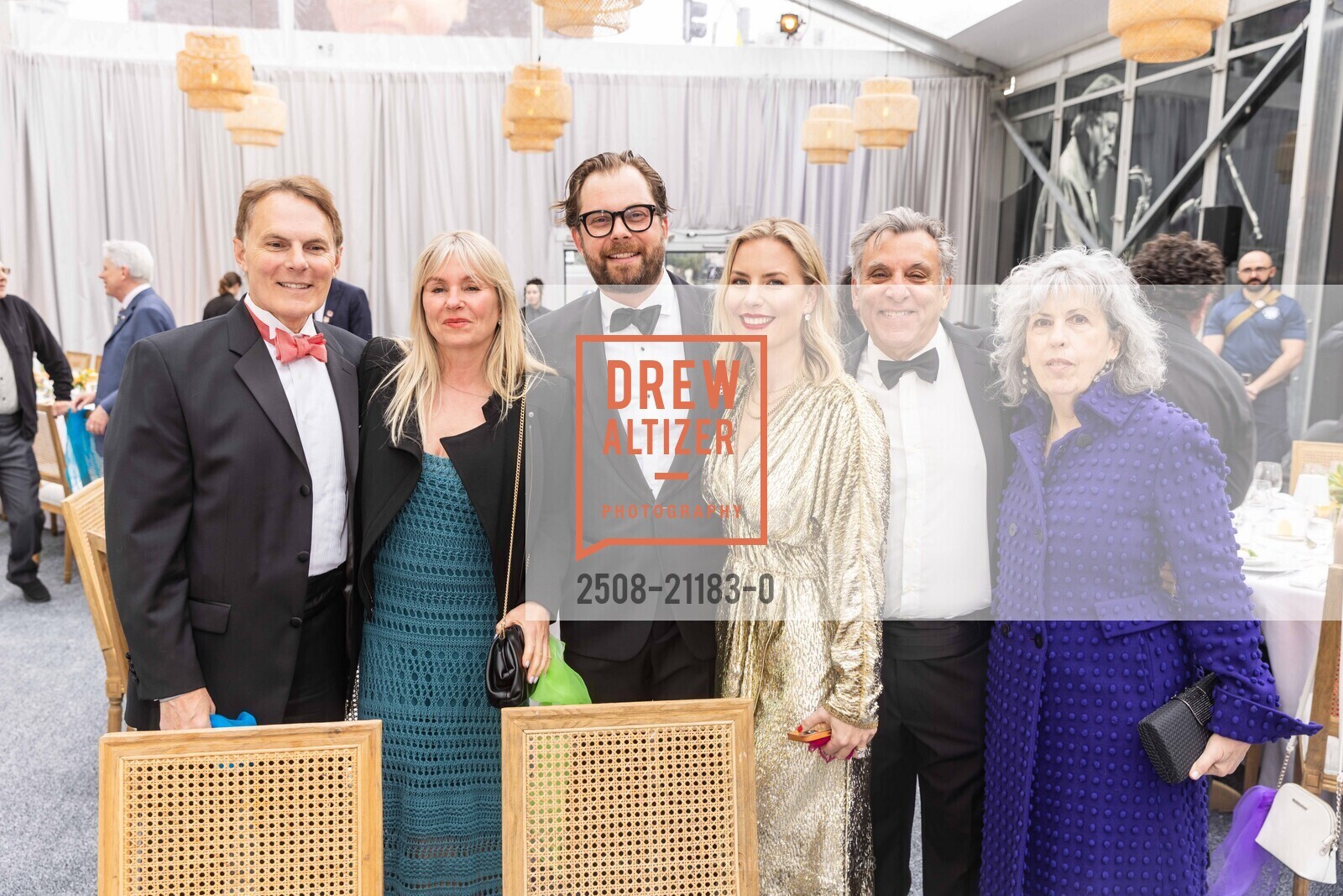 Bob Sherman, Jeff Levenson, Barbara Sherman, SFJAZZ Gala 2023 Honoring Randall Kline, SFJAZZ @ 201 Franklin St, SF, CA 94102 US. SFJAZZ @ 201 Franklin St, SF, CA 94102 US, May 4th, 2023, Photo #2508-21183-0 Bob Sherman, Jeff Levenson, Barbara Sherman, Photo #2508-21183-0