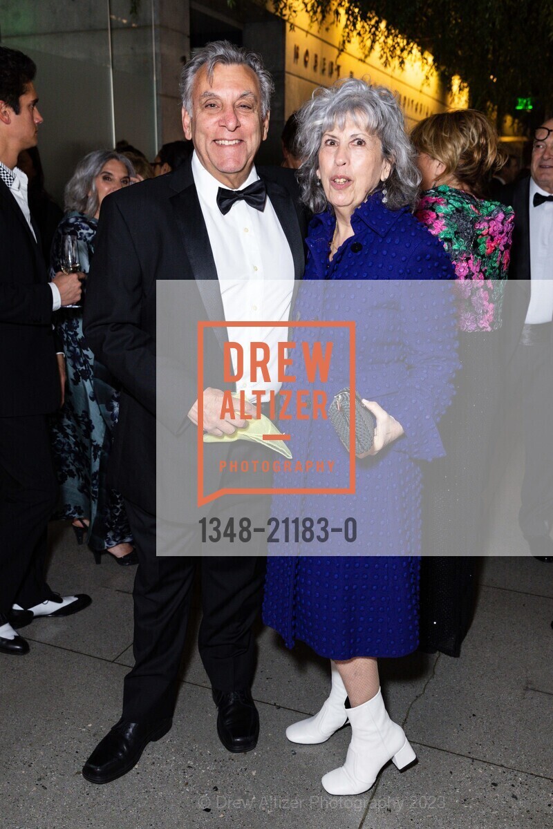 Jeff Levenson, Barbara Sherman, SFJAZZ Gala 2023 Honoring Randall Kline, SFJAZZ @ 201 Franklin St, SF, CA 94102 US. SFJAZZ @ 201 Franklin St, SF, CA 94102 US, May 4th, 2023, Photo #1348-21183-0 Jeff Levenson, Barbara Sherman, Photo #1348-21183-0