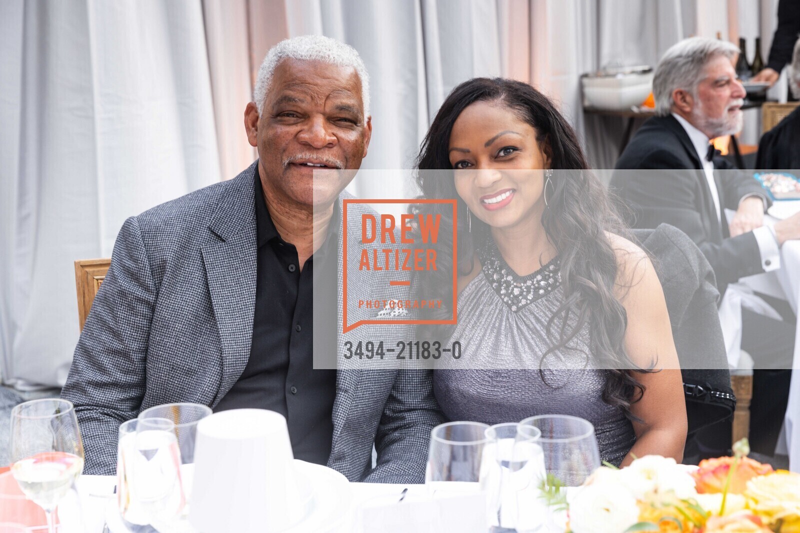 Julius Robinson, Dawn Belton, SFJAZZ Gala 2023 Honoring Randall Kline, SFJAZZ @ 201 Franklin St, SF, CA 94102 US. SFJAZZ @ 201 Franklin St, SF, CA 94102 US, May 4th, 2023, Photo #3494-21183-0 Julius Robinson, Dawn Belton, Photo #3494-21183-0