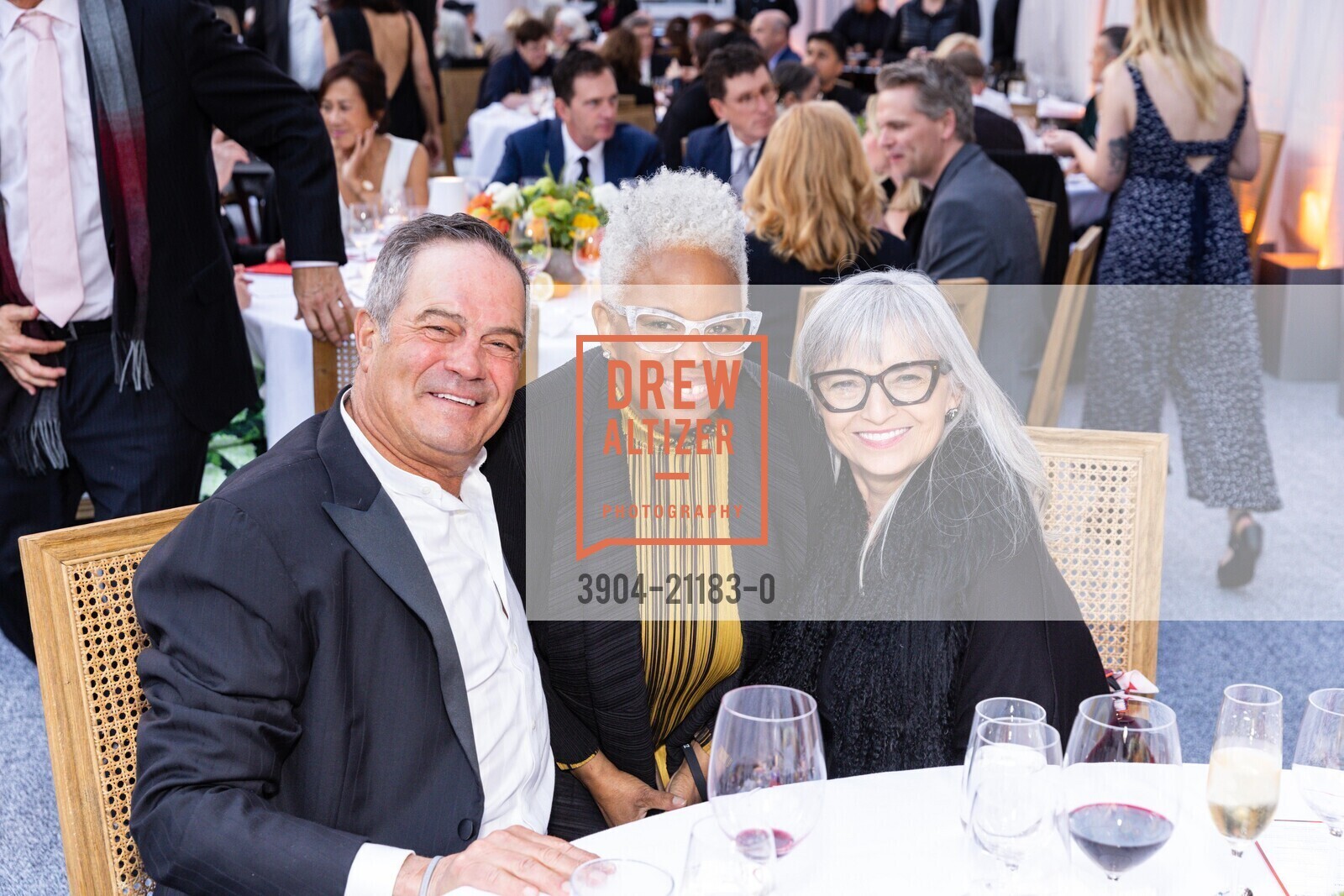 Glenn Bucksbaum, Regina Carter, Thalia Tejera, SFJAZZ Gala 2023 Honoring Randall Kline, SFJAZZ @ 201 Franklin St, SF, CA 94102 US. SFJAZZ @ 201 Franklin St, SF, CA 94102 US, May 4th, 2023, Photo #3904-21183-0 Glenn Bucksbaum, Regina Carter, Thalia Tejera, Photo #3904-21183-0