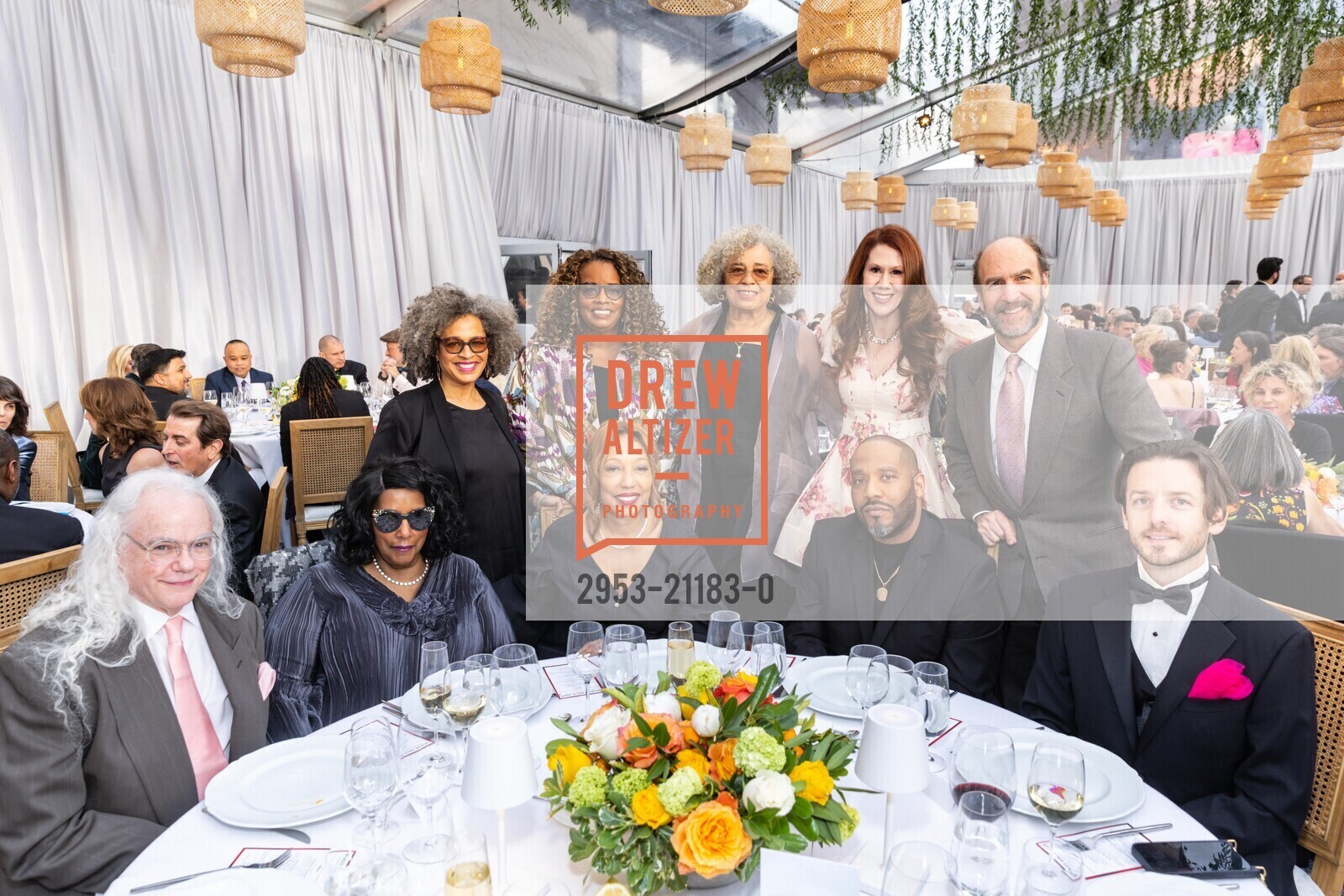 Tuck Andress, Patti Cathcart, Dianne Reeves, Denise Young, Angela Davis, Cheryl Young, Chase Bradshaw, SFJAZZ Gala 2023 Honoring Randall Kline, SFJAZZ @ 201 Franklin St, SF, CA 94102 US. SFJAZZ @ 201 Franklin St, SF, CA 94102 US, May 4th, 2023, Photo #2953-21183-0 Tuck Andress, Patti Cathcart, Dianne Reeves, Denise Young, Angela Davis, Cheryl Young, Chase Bradshaw, Photo #2953-21183-0
