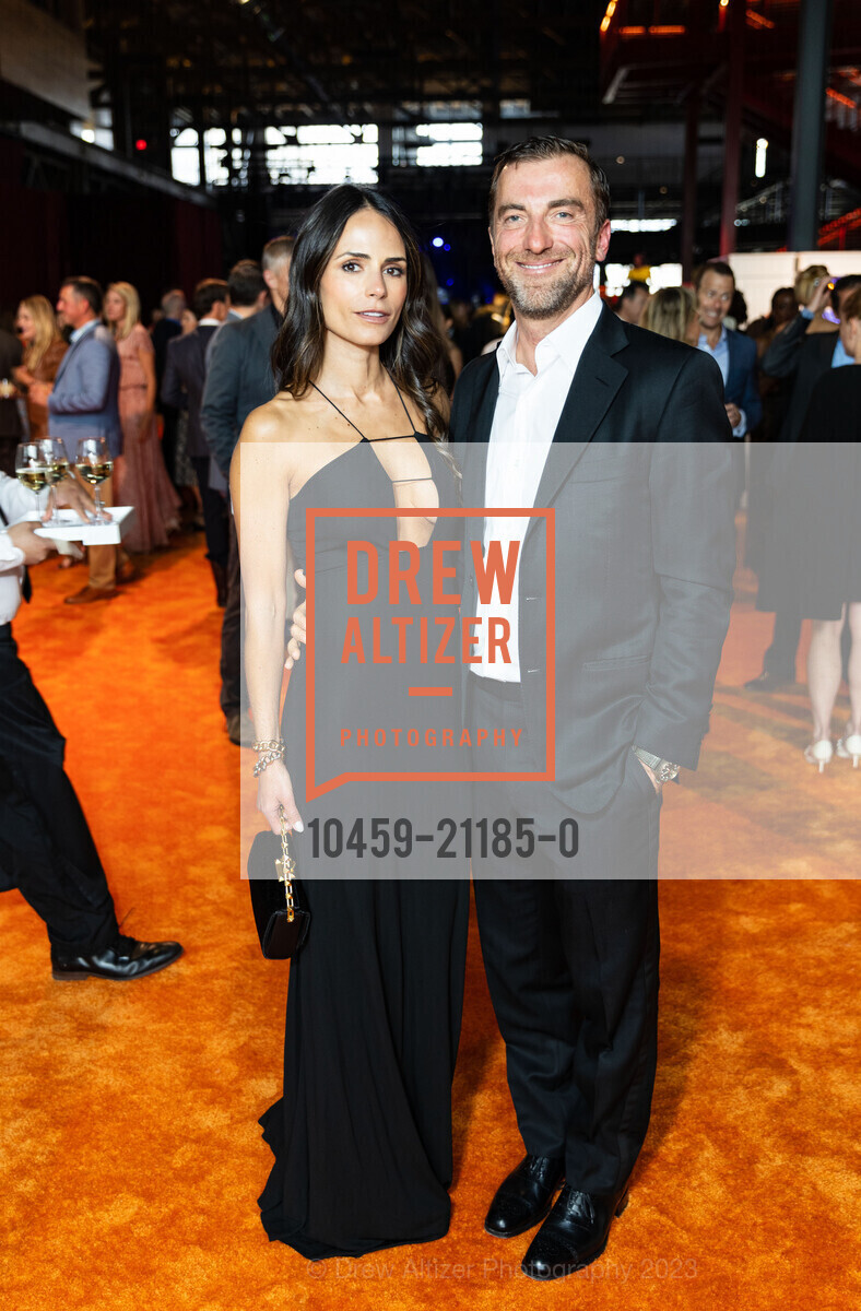 Jordana Brewster, Mason Morfit, Tipping Point Annual Benefit 2023, Pier 70 @ 70 Pier, SF, CA 94107 US. Pier 70 @ 70 Pier, SF, CA 94107 US, May 4th, 2023, Photo #10459-21185-0 Jordana Brewster, Mason Morfit, Photo #10459-21185-0