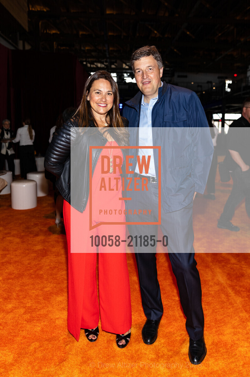 Claudia Volpi, Nic Volpi, Tipping Point Annual Benefit 2023, Pier 70 @ 70 Pier, SF, CA 94107 US. Pier 70 @ 70 Pier, SF, CA 94107 US, May 4th, 2023, Photo #10058-21185-0 Claudia Volpi, Nic Volpi, Photo #10058-21185-0