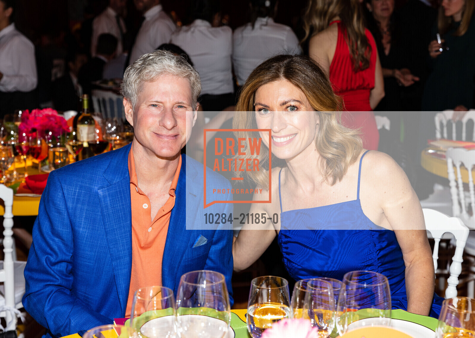 Chris Larsen, Kathleen Janus, Tipping Point Annual Benefit 2023, Pier 70 @ 70 Pier, SF, CA 94107 US. Pier 70 @ 70 Pier, SF, CA 94107 US, May 4th, 2023, Photo #10284-21185-0 Chris Larsen, Kathleen Janus, Photo #10284-21185-0