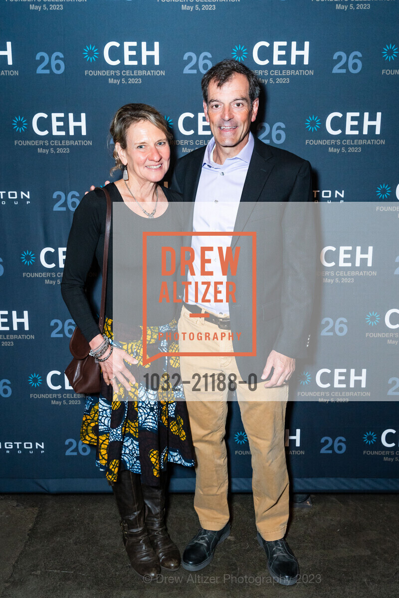 Benay Todzo, Mark Todzo, Center for Environmental Health's 2023 Gala, The Pearl @ 601 19th St, SF, CA 94107 US. The Pearl @ 601 19th St, SF, CA 94107 US, May 5th, 2023, Photo #1032-21188-0 Benay Todzo, Mark Todzo, Photo #1032-21188-0
