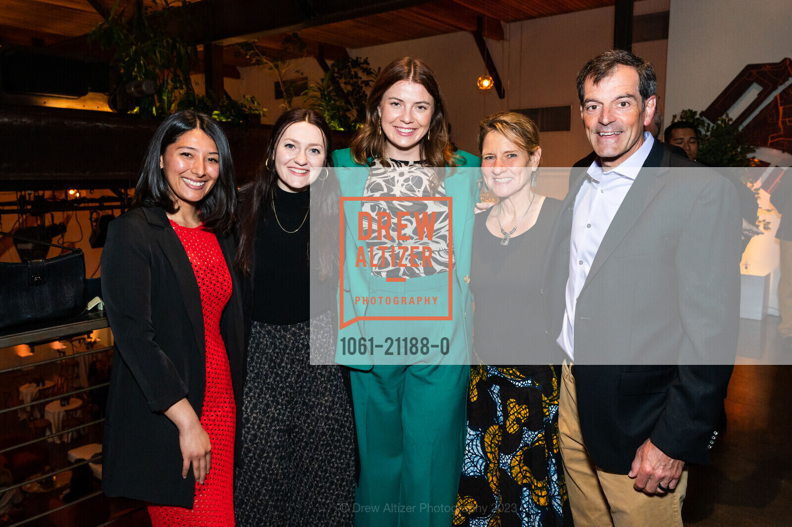 Karina Gomez, Kelsey Reder, Emily Reder, Benay Todzo, Mark Todzo, Photo #1061-21188-0