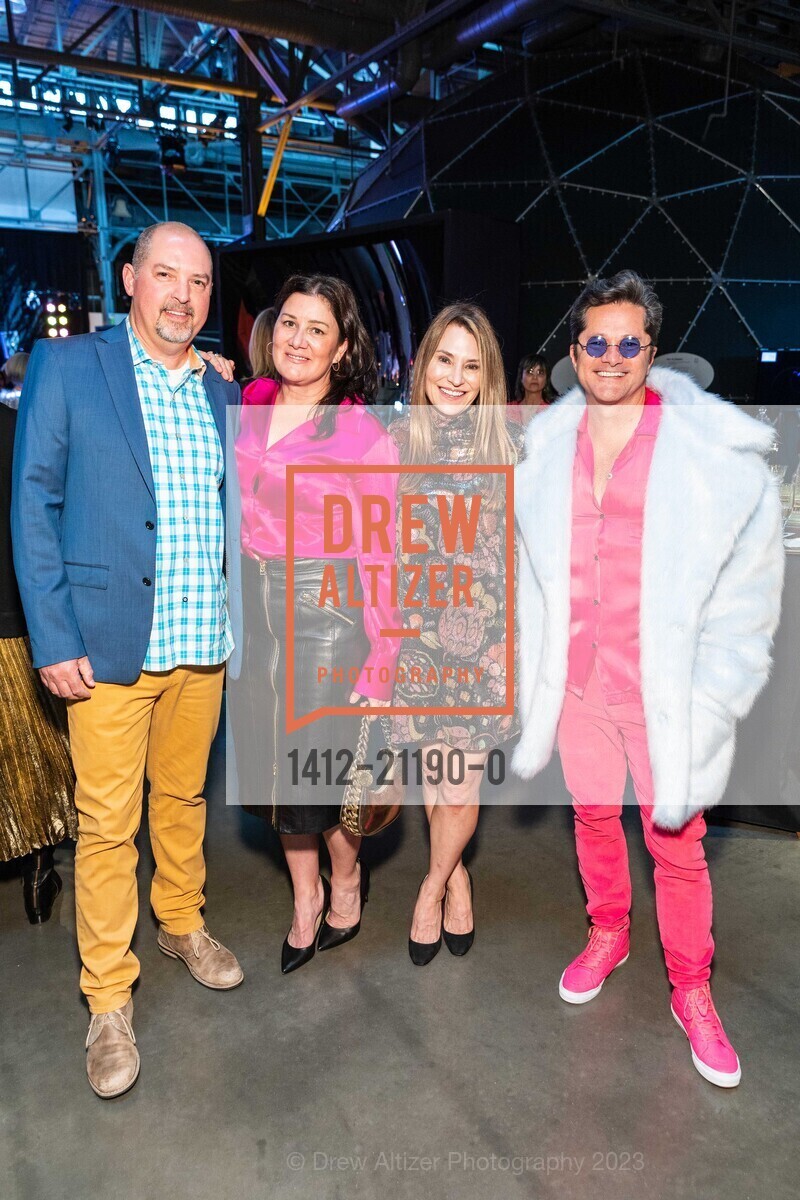 Bill Kempf, Jennifer Van Natta, Toni Stinton, Warren Chase, Photo #1412-21190-0