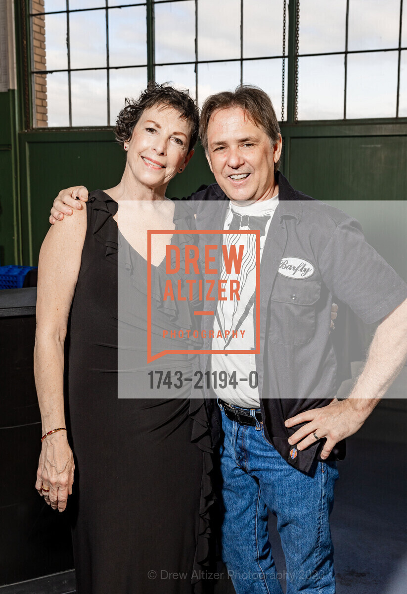 Sharon Sides, Jeff Burkhart, Great Chefs & Wineries 2023, The Craneway Pavilion @ 1414 Harbour Way S, Richmond, CA 94804 US. The Craneway Pavilion @ 1414 Harbour Way S, Richmond, CA 94804 US, May 6th, 2023, Photo #1743-21194-0 Sharon Sides, Jeff Burkhart, Photo #1743-21194-0