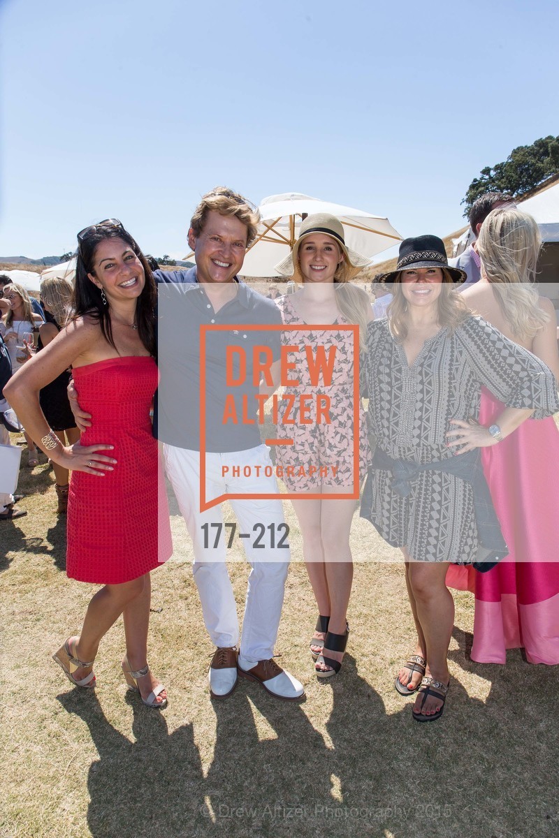 Elise Duncan, Jonathan Tower, Corrine Stoll, Mardi Tanzeman, Gucci & Vogue Dinner, Cerro Pampa Polo Club. Cerro Pampa Polo Club, July 25th, 2015, Photo #177-212 Elise Duncan, Jonathan Tower, Corrine Stoll, Mardi Tanzeman, Photo #177-212