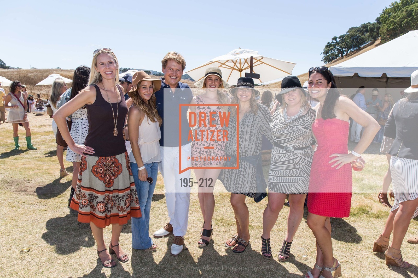Jonathan Tower, Corrine Stoll, Mardi Tangeman, Marla Sanguinetti, Elise Duncan, Gucci & Vogue Dinner, Cerro Pampa Polo Club. Cerro Pampa Polo Club, July 25th, 2015, Photo #195-212 Jonathan Tower, Corrine Stoll, Mardi Tangeman, Marla Sanguinetti, Elise Duncan, Photo #195-212