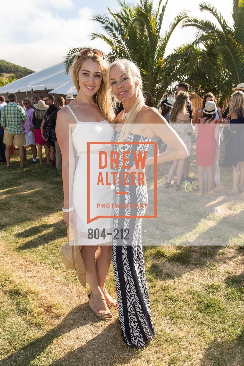 Alison Dibella, Marianna Prueger, Gucci & Vogue Dinner, Cerro Pampa Polo Club. Cerro Pampa Polo Club, July 25th, 2015, Photo #804-212 Alison Dibella, Marianna Prueger, Photo #804-212