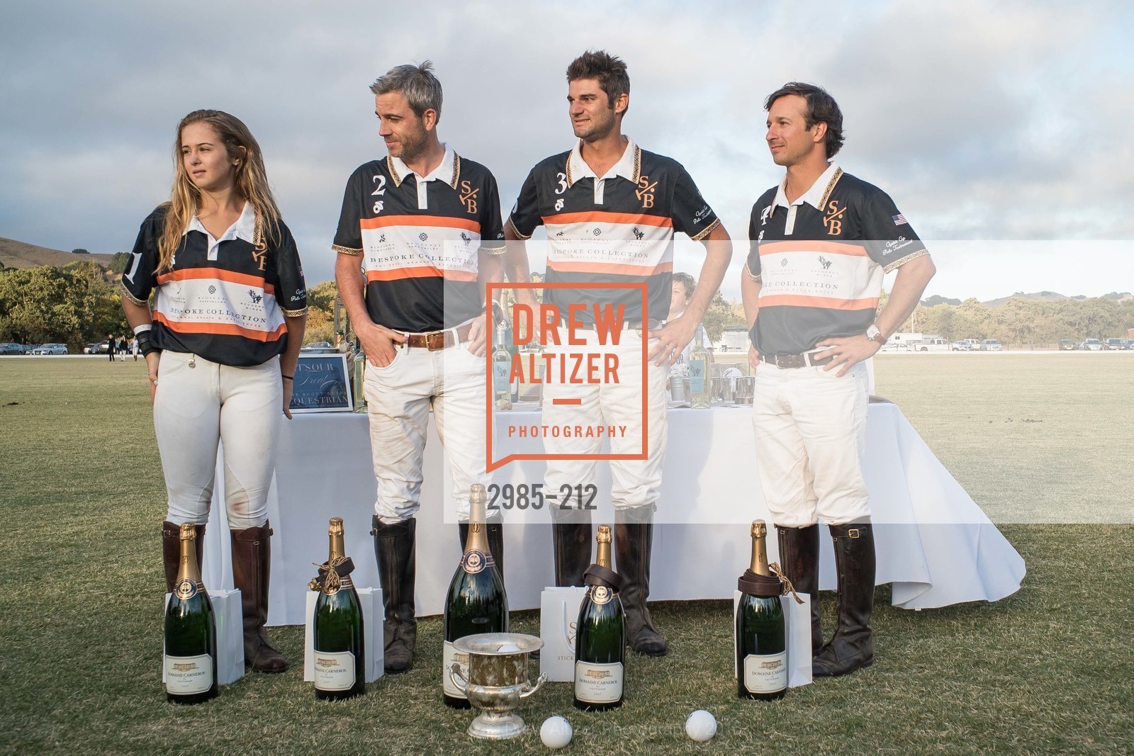 Fiona Bach, Jonathan Haswell, Ignacio Deltour, John Bickford, Gucci & Vogue Dinner, Cerro Pampa Polo Club. Cerro Pampa Polo Club, July 25th, 2015, Photo #2985-212 Fiona Bach, Jonathan Haswell, Ignacio Deltour, John Bickford, Photo #2985-212