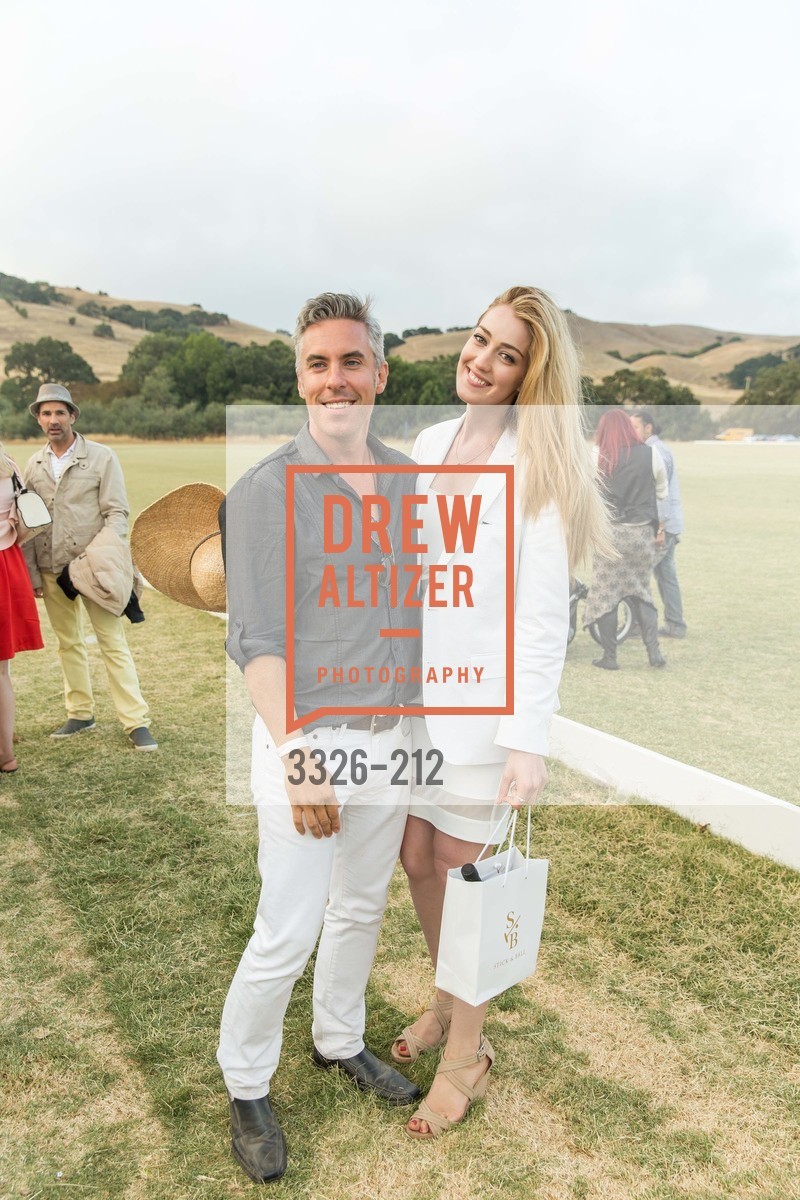 Eoin Harrington, Alison Dibella, Gucci & Vogue Dinner, Cerro Pampa Polo Club. Cerro Pampa Polo Club, Photo #3326-212 Eoin Harrington, Alison Dibella, Photo #3326-212