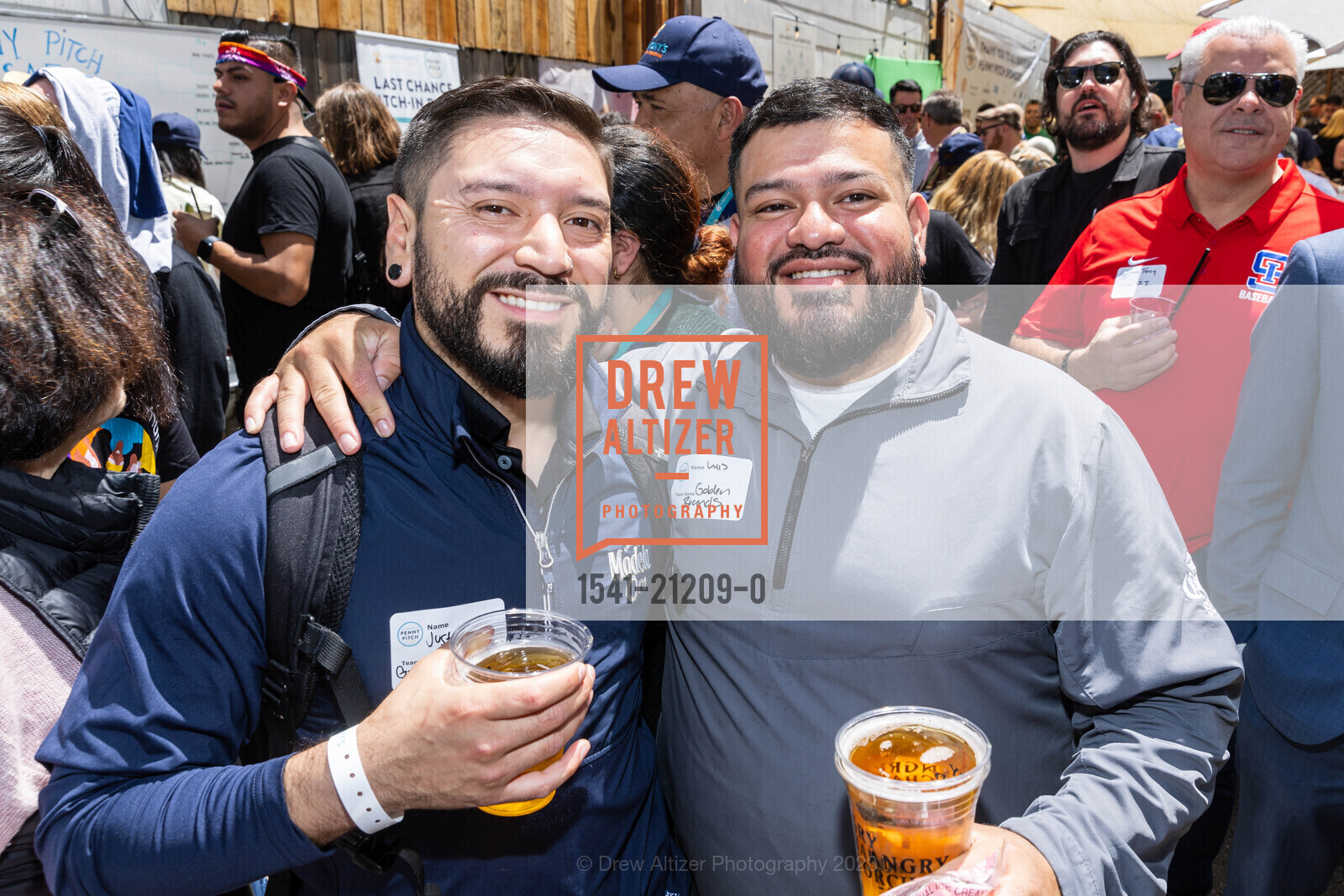 Justin Medina, Luis Linares, Photo #1541-21209-0