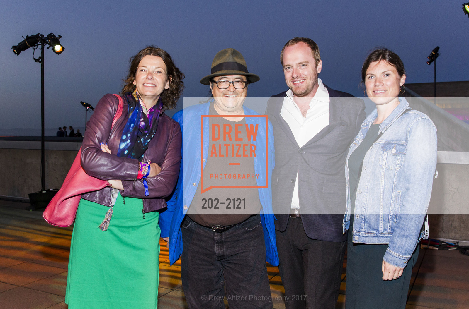 Melina Moser, Victor Savalla, San Francisco Art Institute 2017 Gala: The Original Disruptor, San Francisco Art Institute. 800 Chestnut Street San Francisco, CA 94133, April 29th, 2017, Photo #202-2121 Melina Moser, Victor Savalla, Photo #202-2121