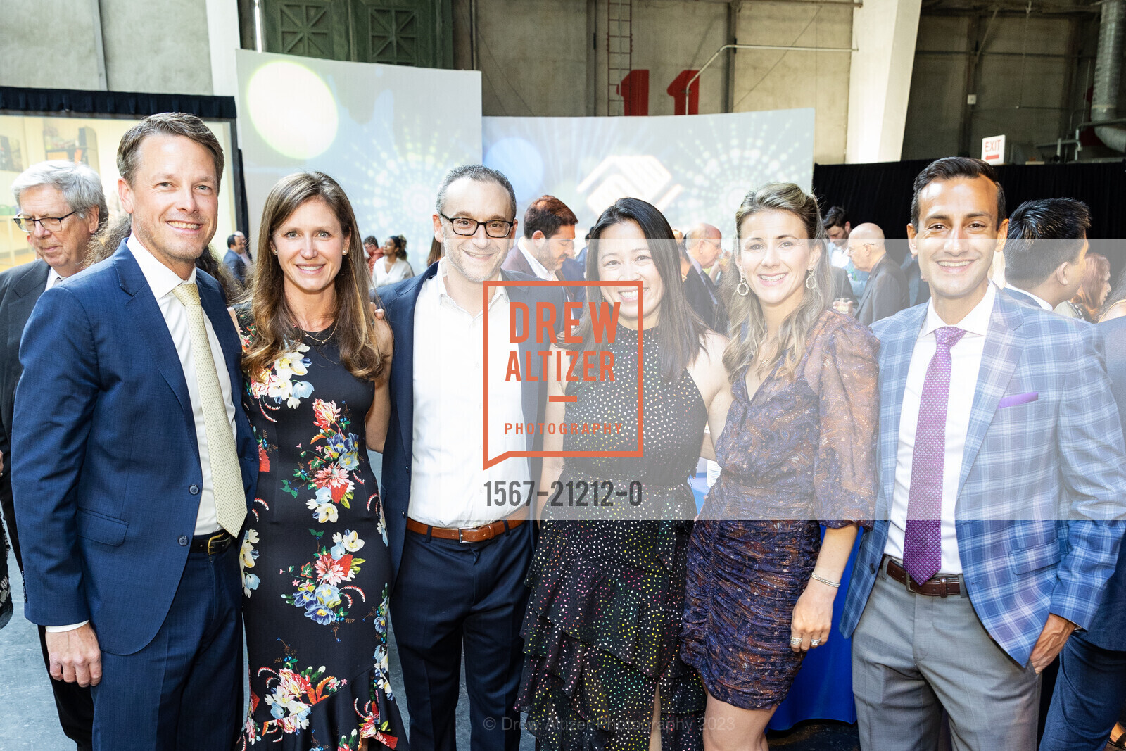Addison Thompson, Heather Childs, Josh Peck, Jennifer Peck, Crystal Huff, Jason Huff, Boys and Girls Club of San Francisco Annual Gala 2023, 3601 Lyon St, SF, CA 94123 US. 3601 Lyon St, SF, CA 94123 US, May 13th, 2023, Photo #1567-21212-0 Addison Thompson, Heather Childs, Josh Peck, Jennifer Peck, Crystal Huff, Jason Huff, Photo #1567-21212-0
