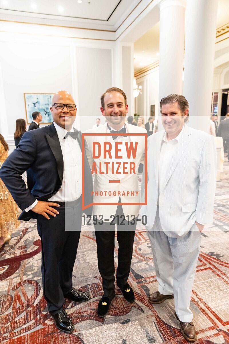 Michael Ero, Chris Hemphill, Jody Harris, Raphael House Gala 2023, The Palace Hotel, a Luxury Collection Hotel @ 2 New Montgomery St, SF, CA 94105 US. The Palace Hotel, a Luxury Collection Hotel @ 2 New Montgomery St, SF, CA 94105 US, May 13th, 2023, Photo #1293-21213-0 Michael Ero, Chris Hemphill, Jody Harris, Photo #1293-21213-0