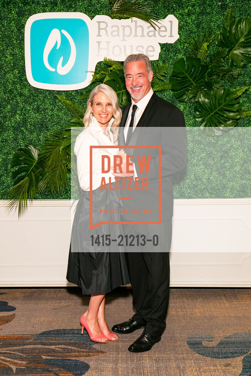 Heather Wallace, Scott Bales, Raphael House Gala 2023, The Palace Hotel, a Luxury Collection Hotel @ 2 New Montgomery St, SF, CA 94105 US. The Palace Hotel, a Luxury Collection Hotel @ 2 New Montgomery St, SF, CA 94105 US, May 13th, 2023, Photo #1415-21213-0 Heather Wallace, Scott Bales, Photo #1415-21213-0
