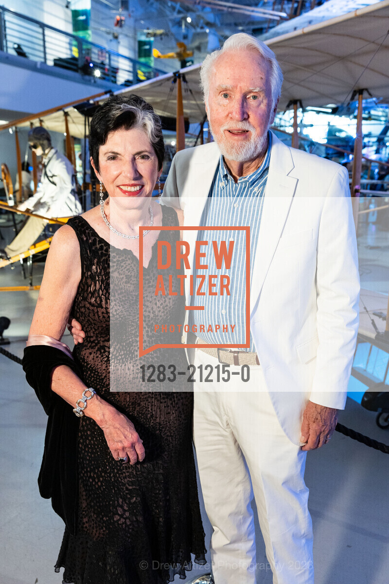 Gayla Lorthridge Wood, Walt Wood, TheatreWorks’ A Muse Ball, Hiller Aviation Museum @ 601 Skyway Rd, San Carlos, CA 94070 US. Hiller Aviation Museum @ 601 Skyway Rd, San Carlos, CA 94070 US, May 13th, 2023, Photo #1283-21215-0 Gayla Lorthridge Wood, Walt Wood, Photo #1283-21215-0