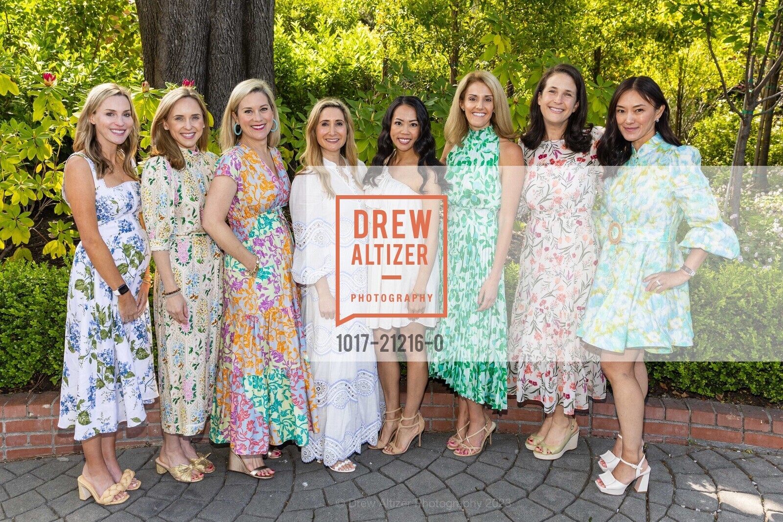 Caitlin Wilson, Audrey Fetch, Karissa Ota, Tess Walters, Lissa Seem, Irene Kuei, PARCA Auxiliary Luncheon 2023, Private Residence. Private Residence, May 17th, 2023, Photo #1017-21216-0 Caitlin Wilson, Audrey Fetch, Karissa Ota, Tess Walters, Lissa Seem, Irene Kuei, Photo #1017-21216-0
