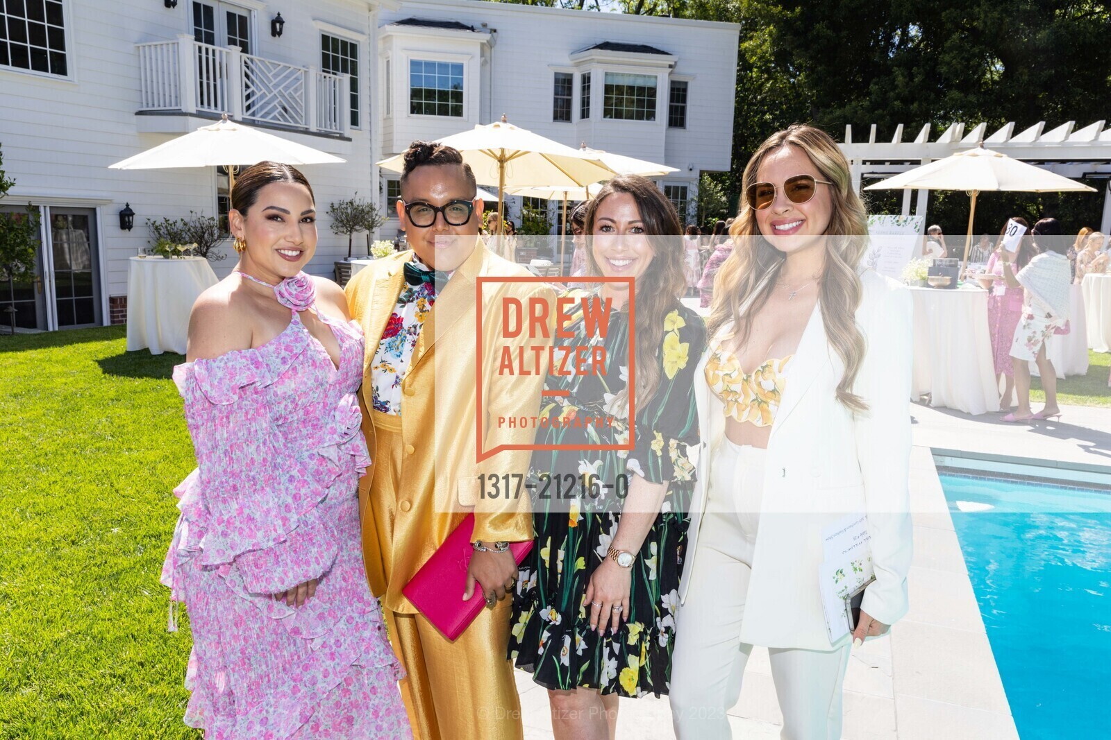 Sophia Waldman, Luciano Barahas, Carolyn Shmunis, Raquel Williams, PARCA Auxiliary Luncheon 2023, Private Residence. Private Residence, May 17th, 2023, Photo #1317-21216-0 Sophia Waldman, Luciano Barahas, Carolyn Shmunis, Raquel Williams, Photo #1317-21216-0
