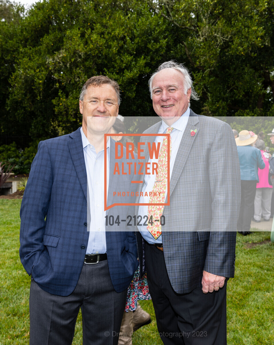 Tony Farrell, Eamon O'Byrne, Gala for the Gardens 2023 Benefitting The Gardens of Golden Gate Park, San Francisco Botanical Garden, 1199 9th Ave, SF, CA 94122. San Francisco Botanical Garden, 1199 9th Ave, SF, CA 94122, May 20th, 2023, Photo #104-21224-0 Tony Farrell, Eamon O'Byrne, Photo #104-21224-0