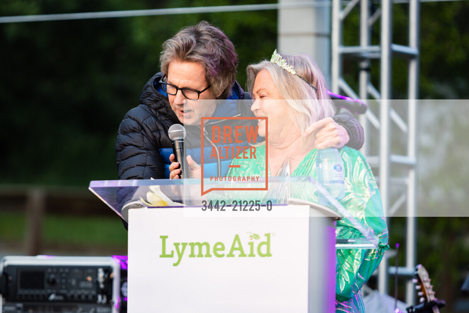Dana Carvey, Linda Giampa, LymeAid Benefitting The Bay Area Lyme Foundation 2023, 4780 Alpine Rd, Portola Valley, CA 94028 US. 4780 Alpine Rd, Portola Valley, CA 94028 US, May 20th, 2023, Photo #3442-21225-0 Dana Carvey, Linda Giampa, Photo #3442-21225-0
