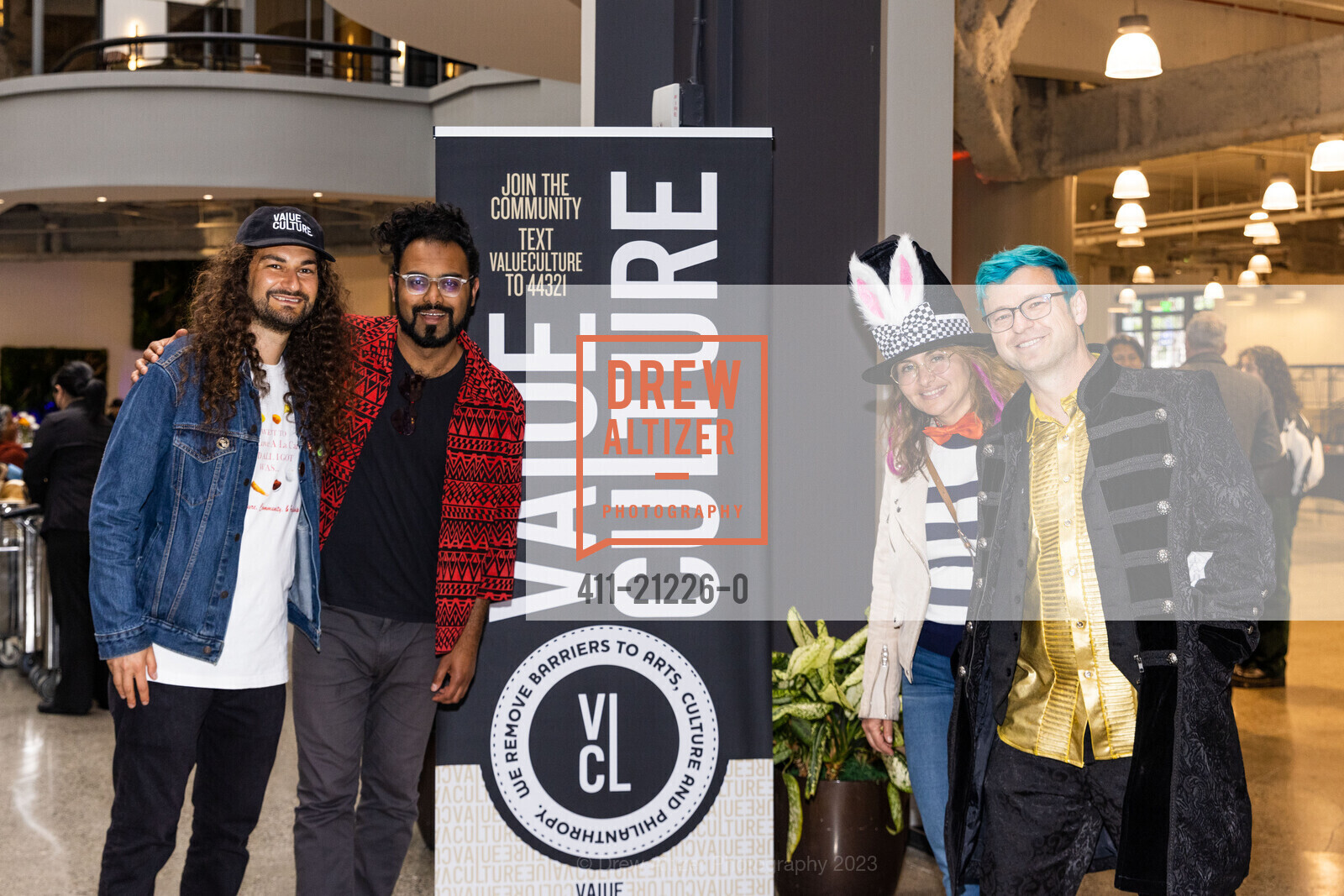 Adam Swig, Vlad Katz, Jana Plotkin, Mustafa Khan, Photo #411-21226-0