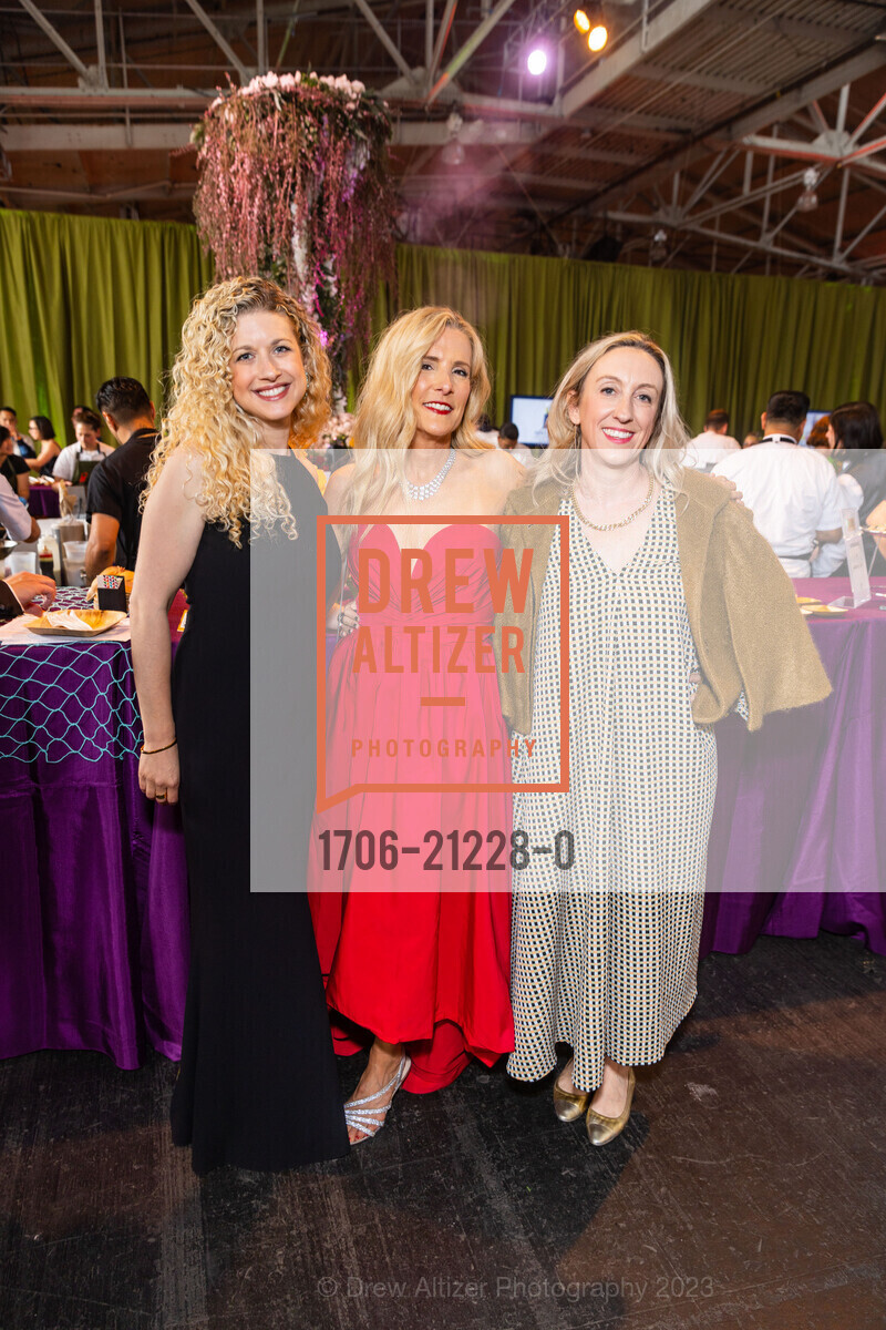 Laura Safdie, Rebecca Lynn, Nina Willdorf, Meals on Wheels 35th Annual Star Chefs & Vintner's Gala, Festival Pavilion @ 2 Marina Blvd, SF, CA 94123 US. Festival Pavilion @ 2 Marina Blvd, SF, CA 94123 US, May 21st, 2023, Photo #1706-21228-0 Laura Safdie, Rebecca Lynn, Nina Willdorf, Photo #1706-21228-0