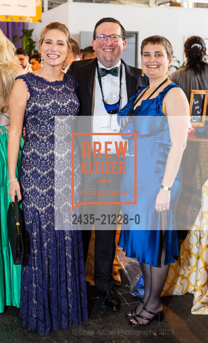 Jessica Sweedler, Sam Glick, Emily Glick, Photo #2435-21228-0