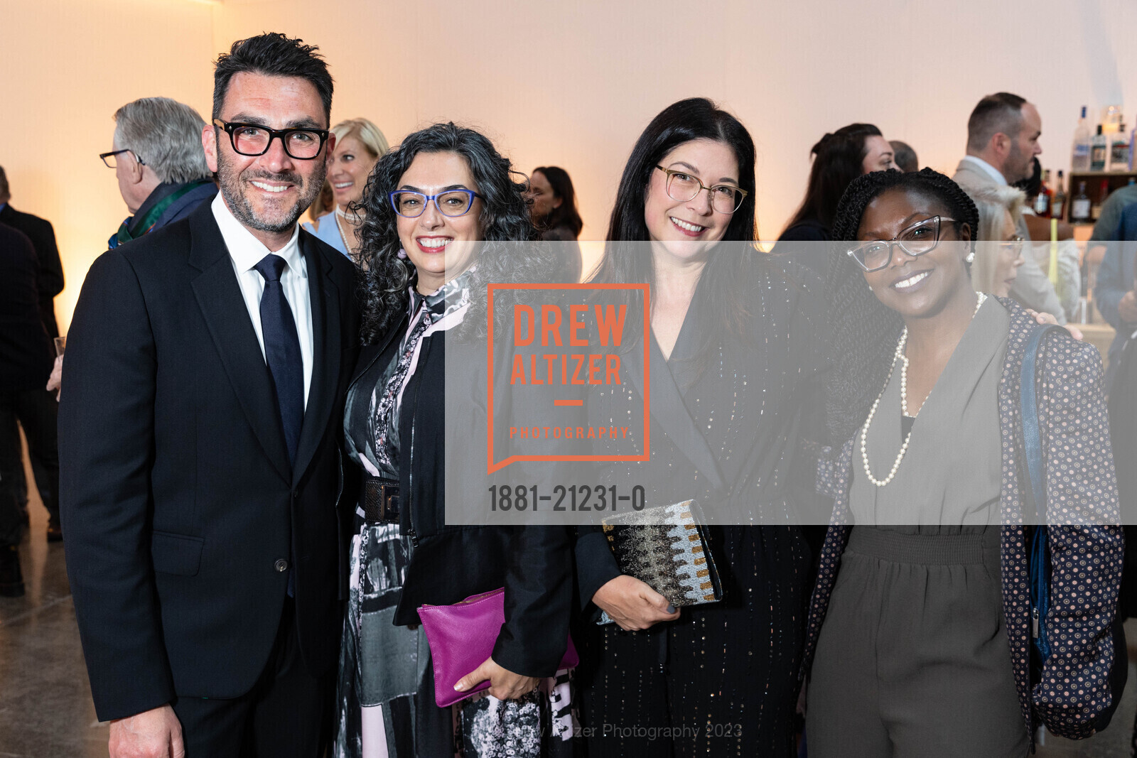 Lawrence Azzerad, Helen Maria Nugent, Julie Muncy, Tricia Brand, California College of the Arts (CCA) 2023 Gala, California College of the Arts @ 1111 8th St, SF, CA 94107 US. California College of the Arts @ 1111 8th St, SF, CA 94107 US, May 23rd, 2023, Photo #1881-21231-0 Lawrence Azzerad, Helen Maria Nugent, Julie Muncy, Tricia Brand, Photo #1881-21231-0