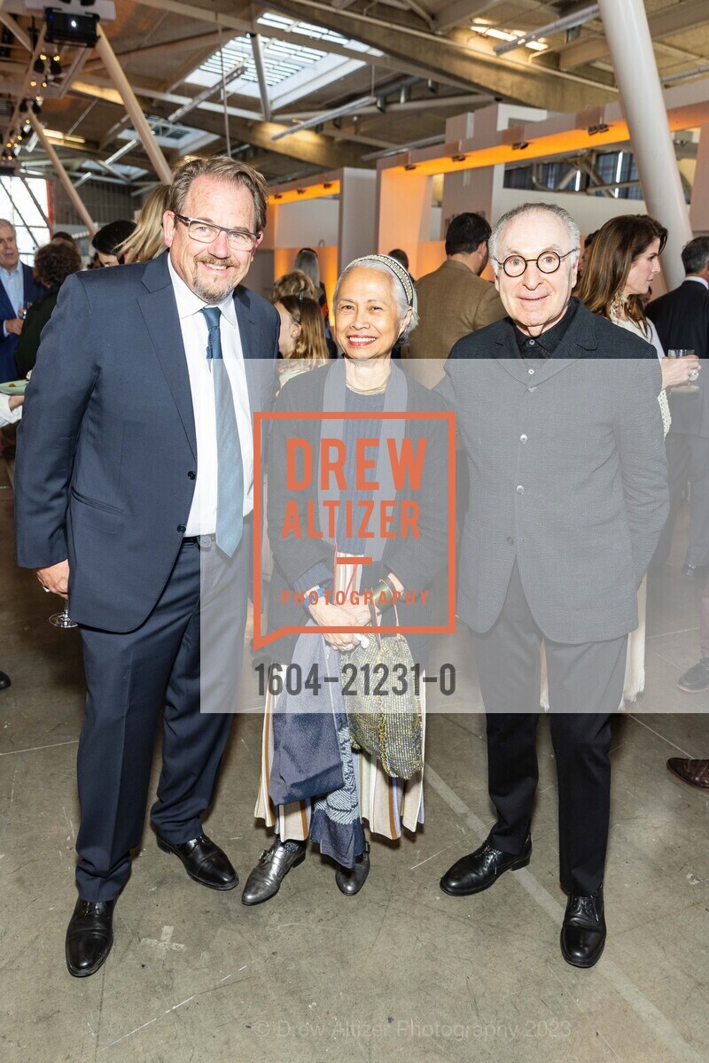 Byron Kuth, Lucille Tenazas, Stanley Saitowitz, California College of the Arts (CCA) 2023 Gala, California College of the Arts @ 1111 8th St, SF, CA 94107 US. California College of the Arts @ 1111 8th St, SF, CA 94107 US, May 23rd, 2023, Photo #1604-21231-0 Byron Kuth, Lucille Tenazas, Stanley Saitowitz, Photo #1604-21231-0