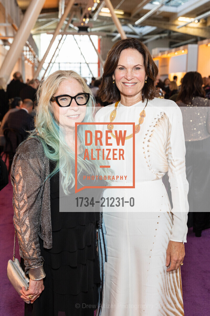 Cheryl Haines, Randi Fisher, California College of the Arts (CCA) 2023 Gala, California College of the Arts @ 1111 8th St, SF, CA 94107 US. California College of the Arts @ 1111 8th St, SF, CA 94107 US, May 23rd, 2023, Photo #1734-21231-0 Cheryl Haines, Randi Fisher, Photo #1734-21231-0