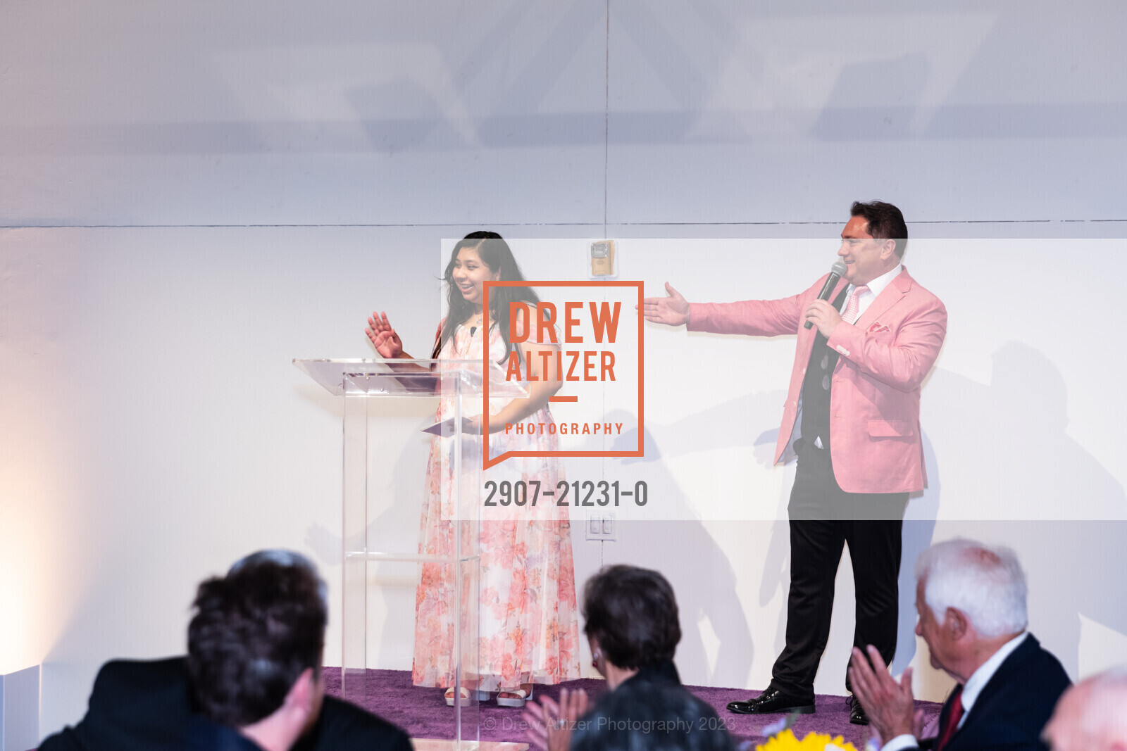 Ashley Robles-Rasgado, Liam Mayclem, California College of the Arts (CCA) 2023 Gala, California College of the Arts @ 1111 8th St, SF, CA 94107 US. California College of the Arts @ 1111 8th St, SF, CA 94107 US, May 23rd, 2023, Photo #2907-21231-0 Ashley Robles-Rasgado, Liam Mayclem, Photo #2907-21231-0