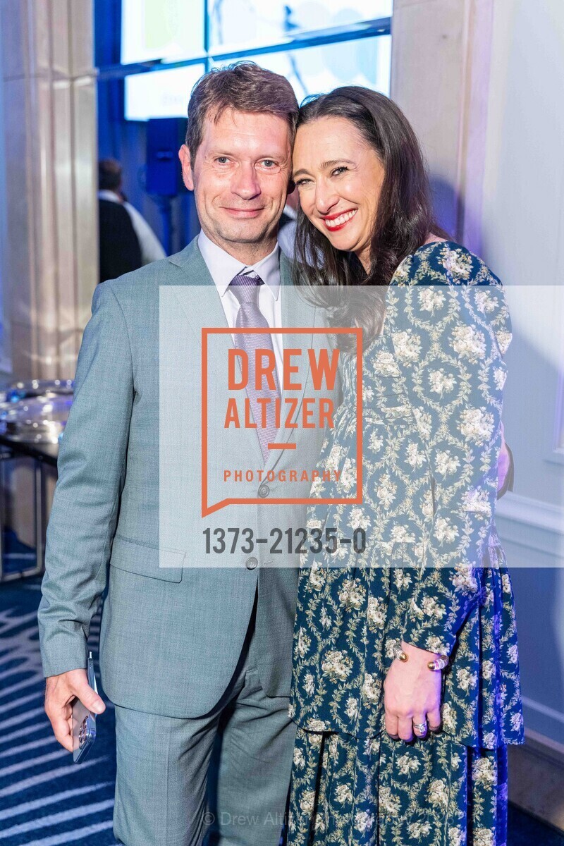 Patrick Armand, Jennie Scholick, San Francisco Ballet School's Spring Festival Fundraising Dinner, Yerba Buena Center for the Arts @ 701 Mission St, SF, CA 94103 US. Yerba Buena Center for the Arts @ 701 Mission St, SF, CA 94103 US, May 25th, 2023, Photo #1373-21235-0 Patrick Armand, Jennie Scholick, Photo #1373-21235-0